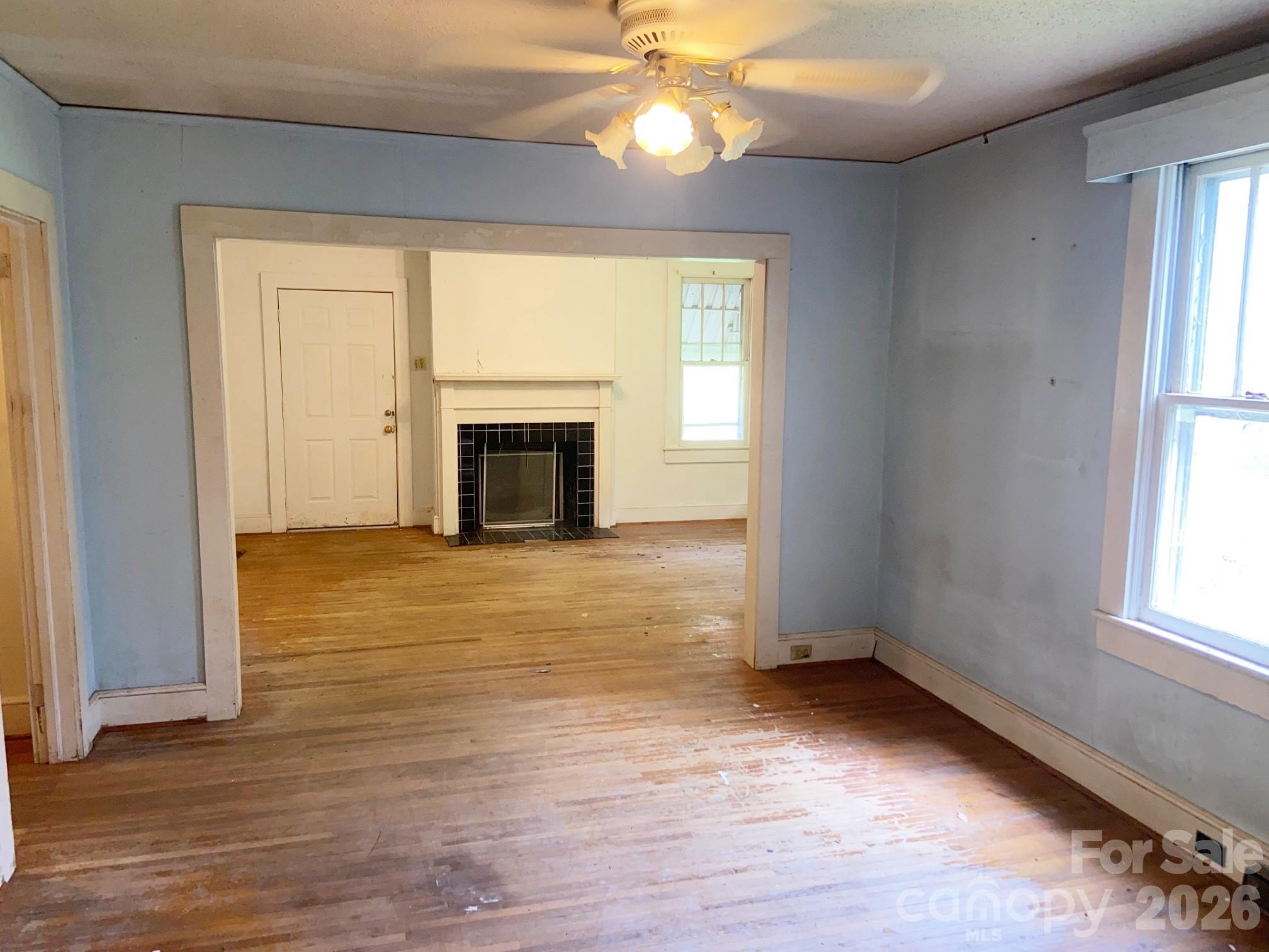 213 Wiley Avenue — York