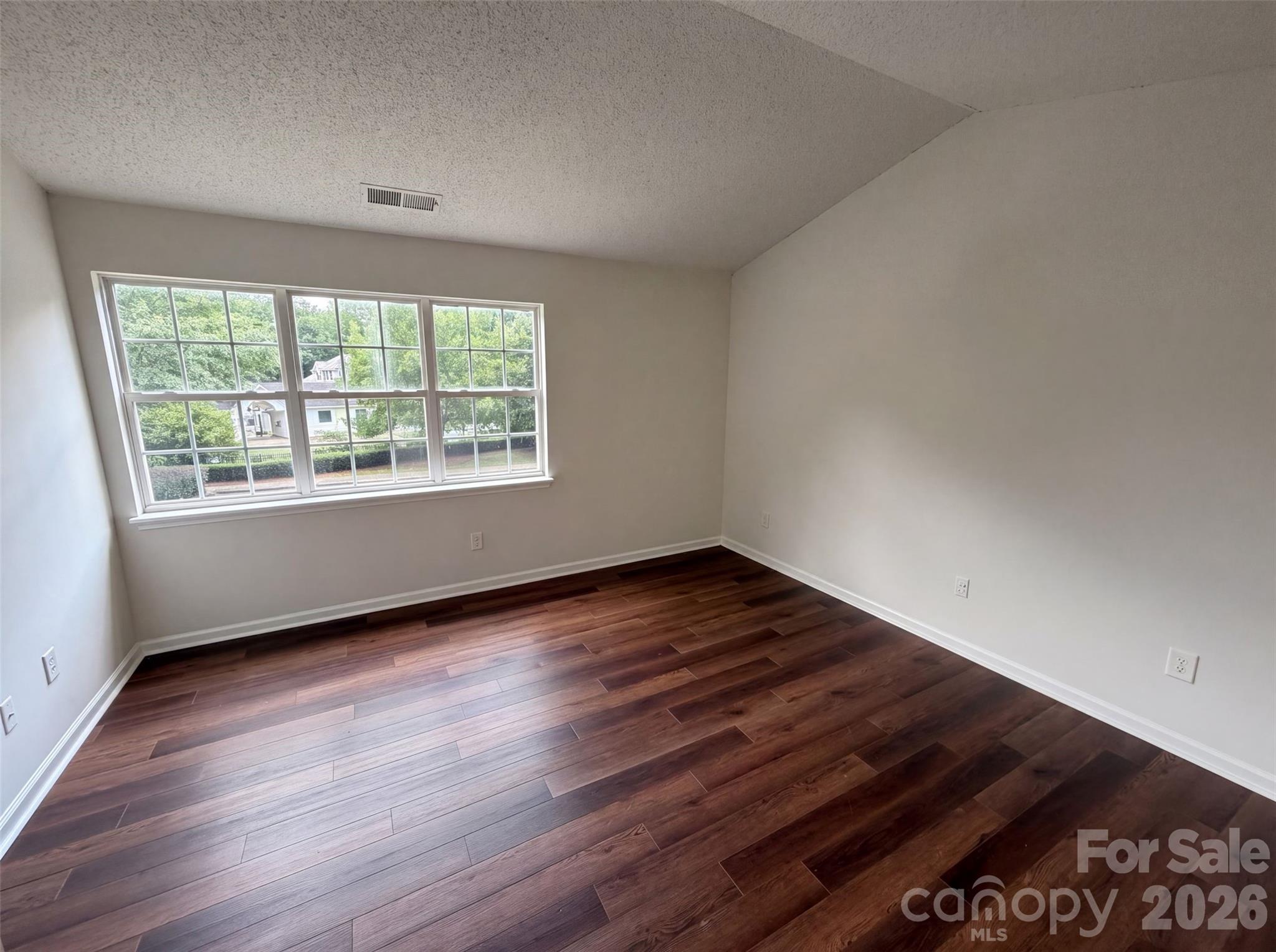 4165 Birch Leaf Court — Charlotte