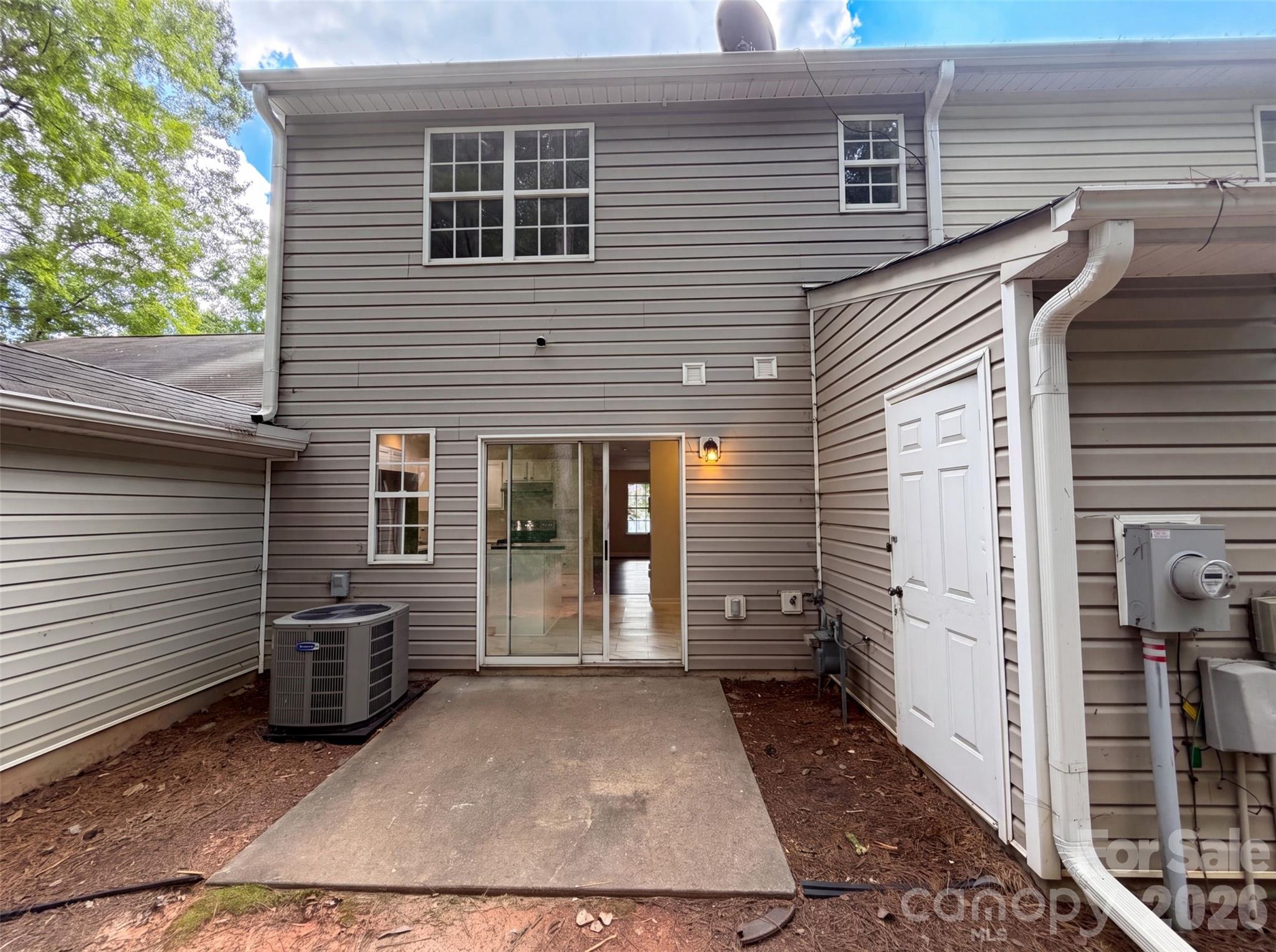 4165 Birch Leaf Court — Charlotte