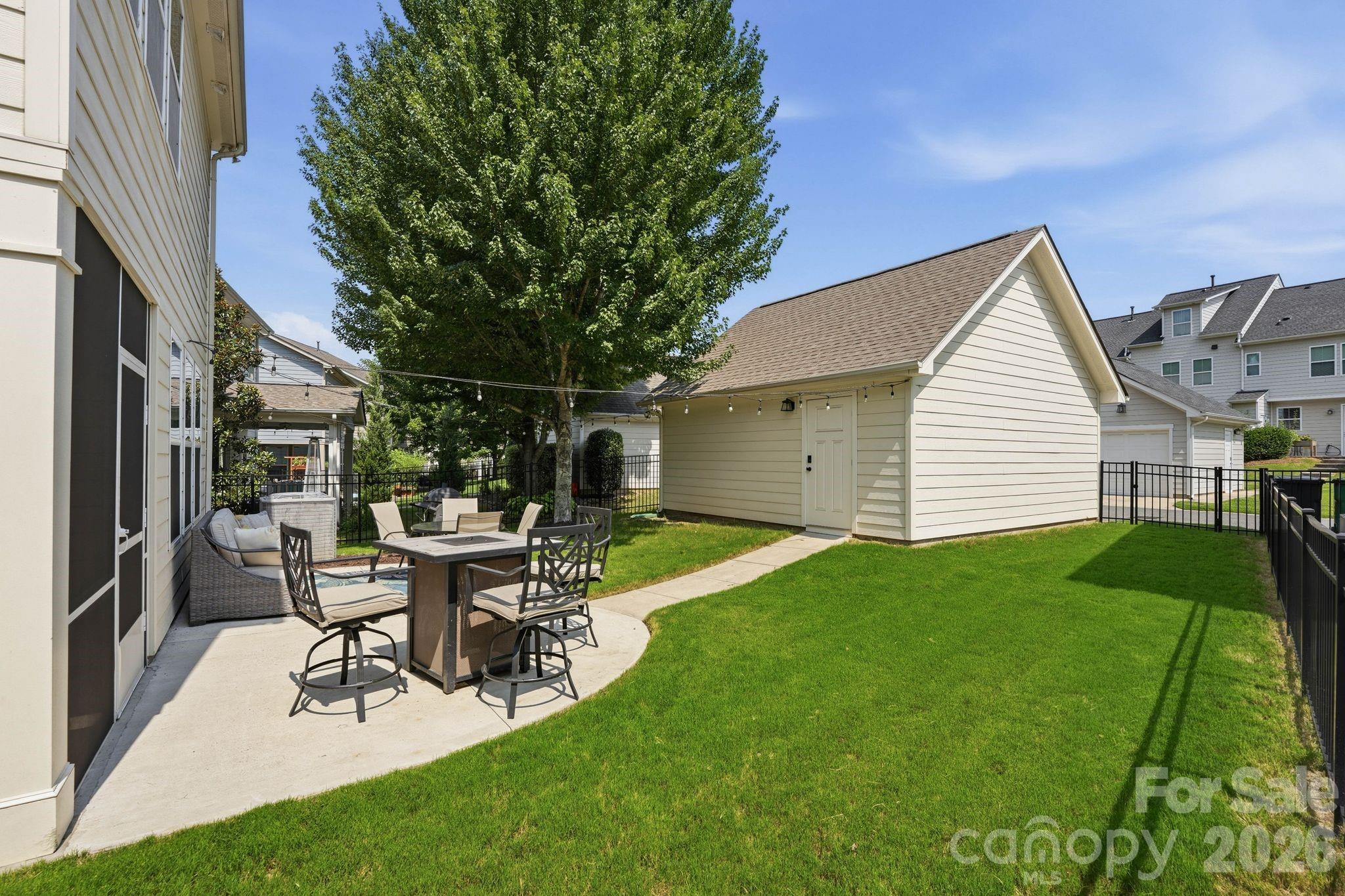 1702 Woodward Avenue — Charlotte