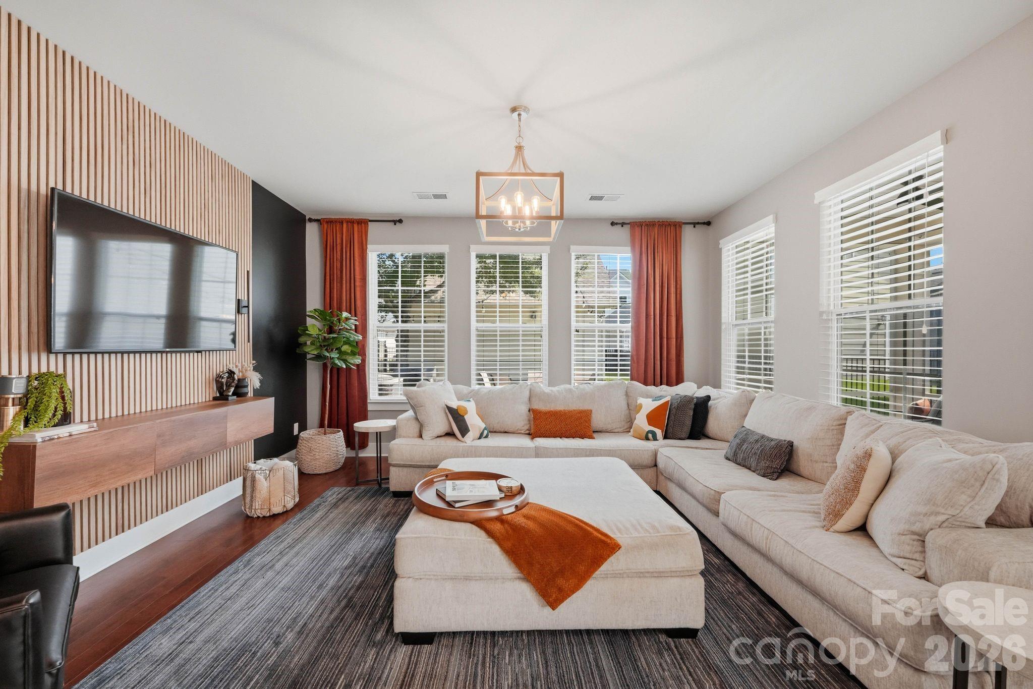 1702 Woodward Avenue — Charlotte