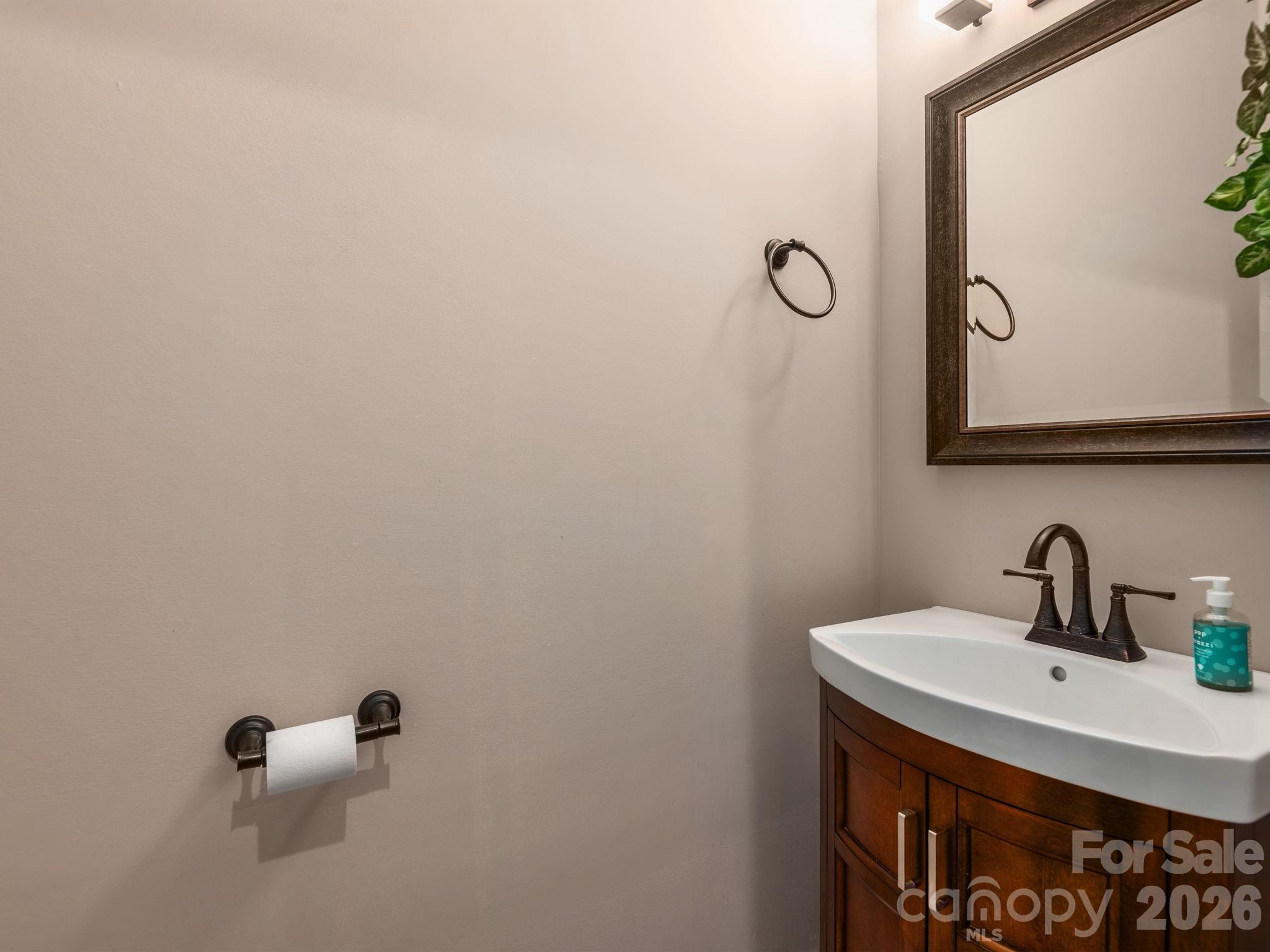 281 Judson Ridge Road — Arden