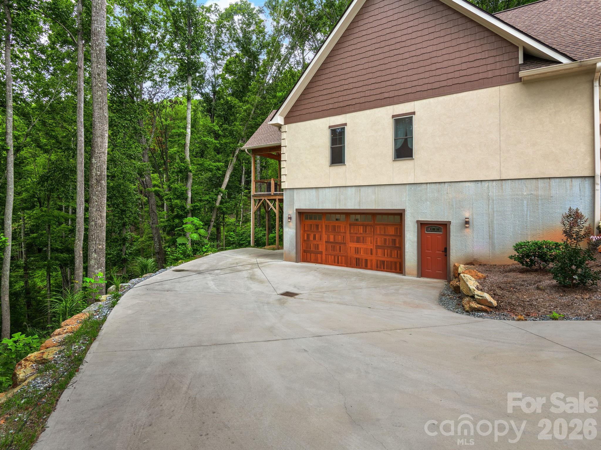 281 Judson Ridge Road — Arden