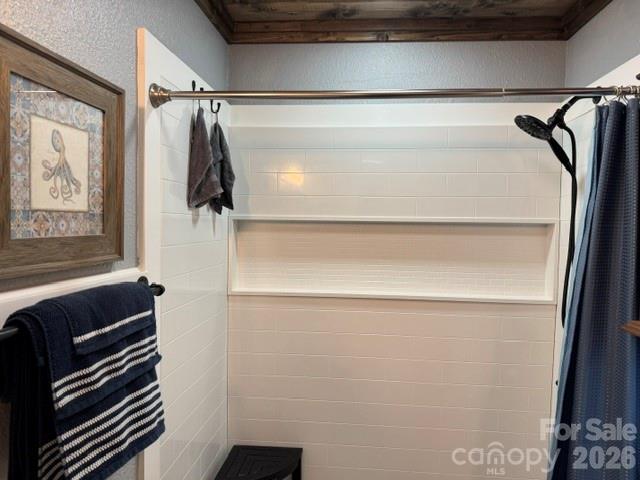 393 Arlington Street — Forest City