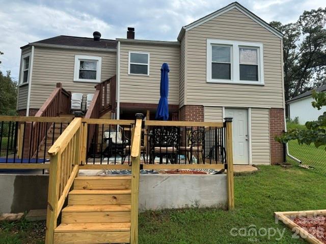 393 Arlington Street — Forest City