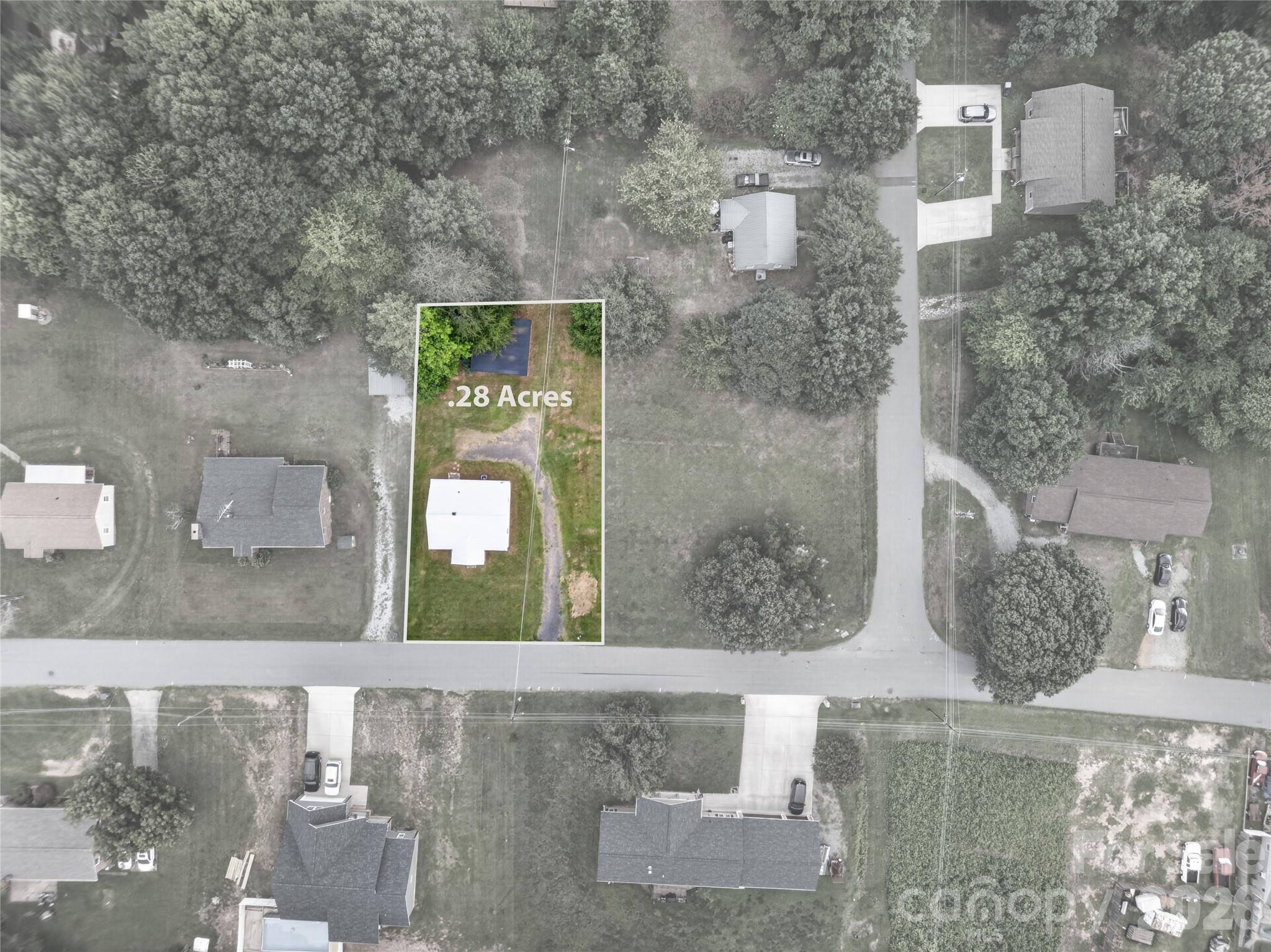 2318 32nd Street NE — Hickory