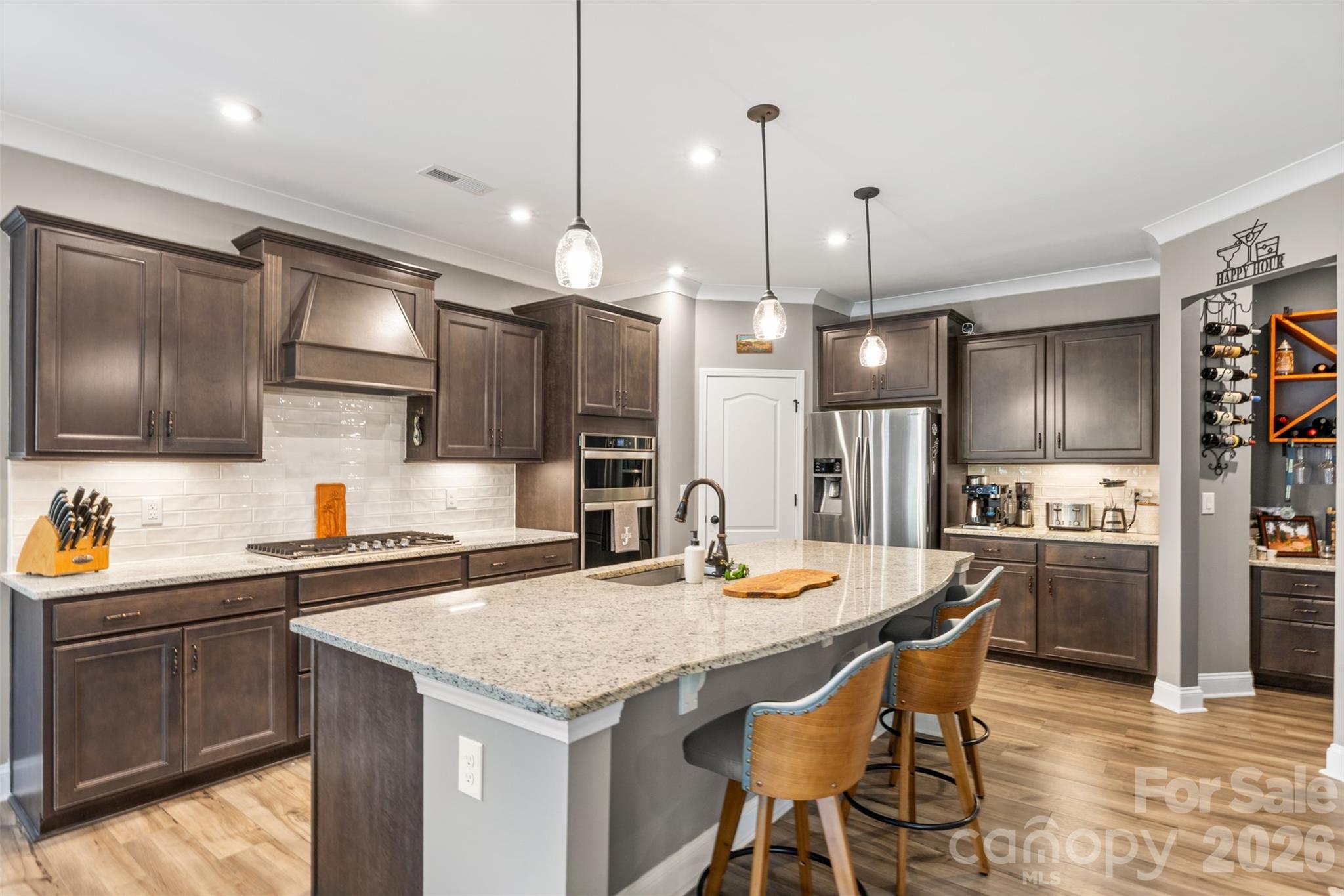 618 Hinterland Lane — Matthews
