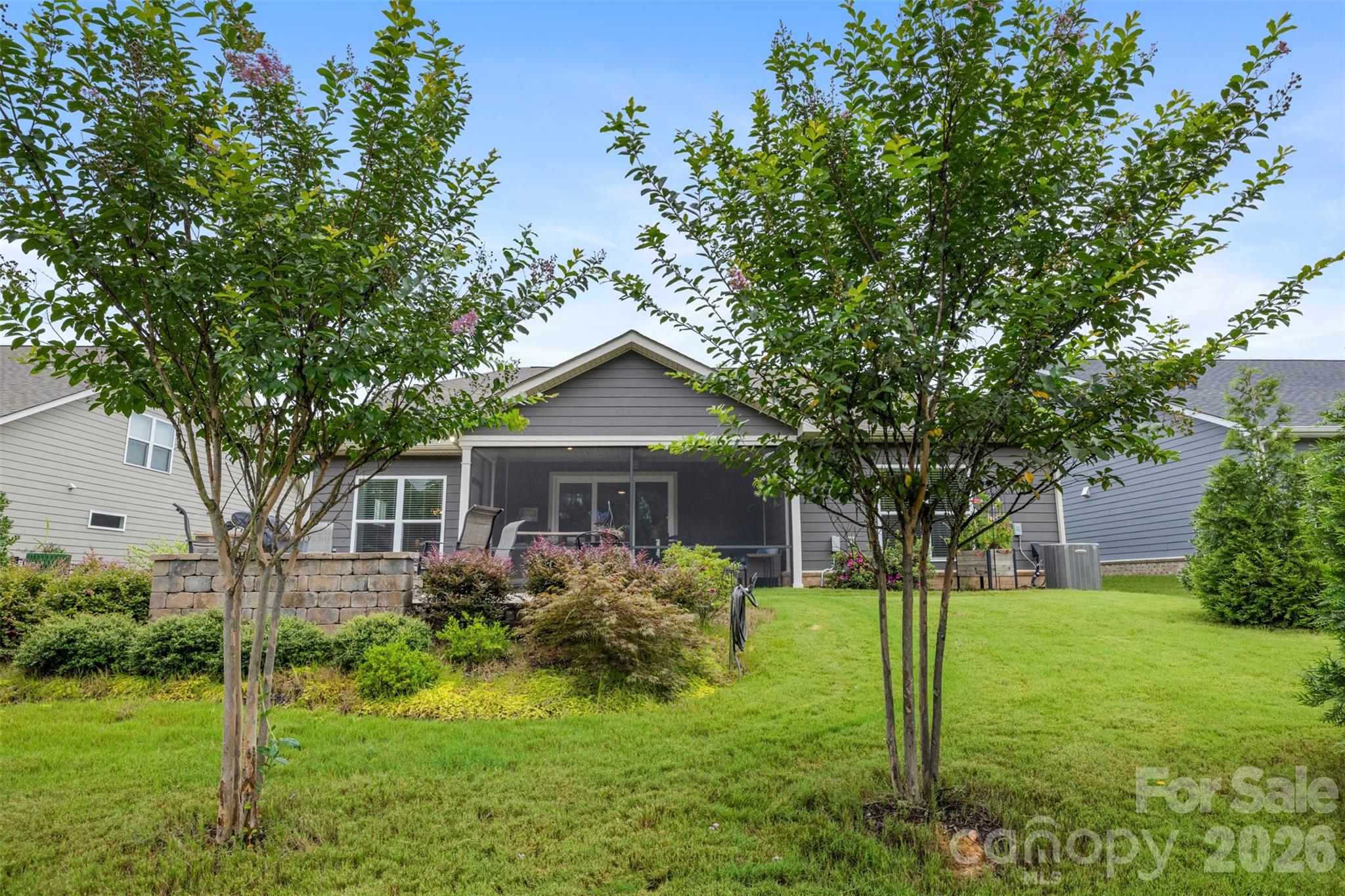 618 Hinterland Lane — Matthews