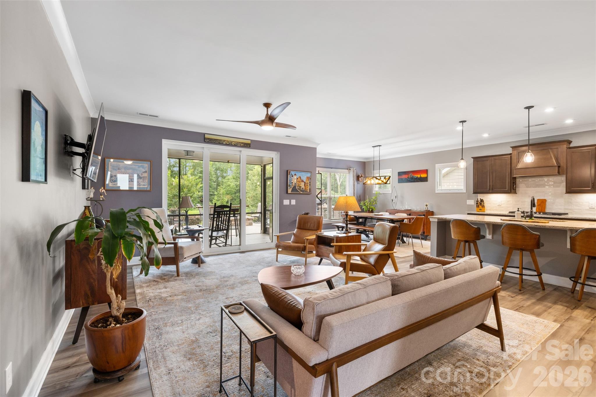 618 Hinterland Lane — Matthews