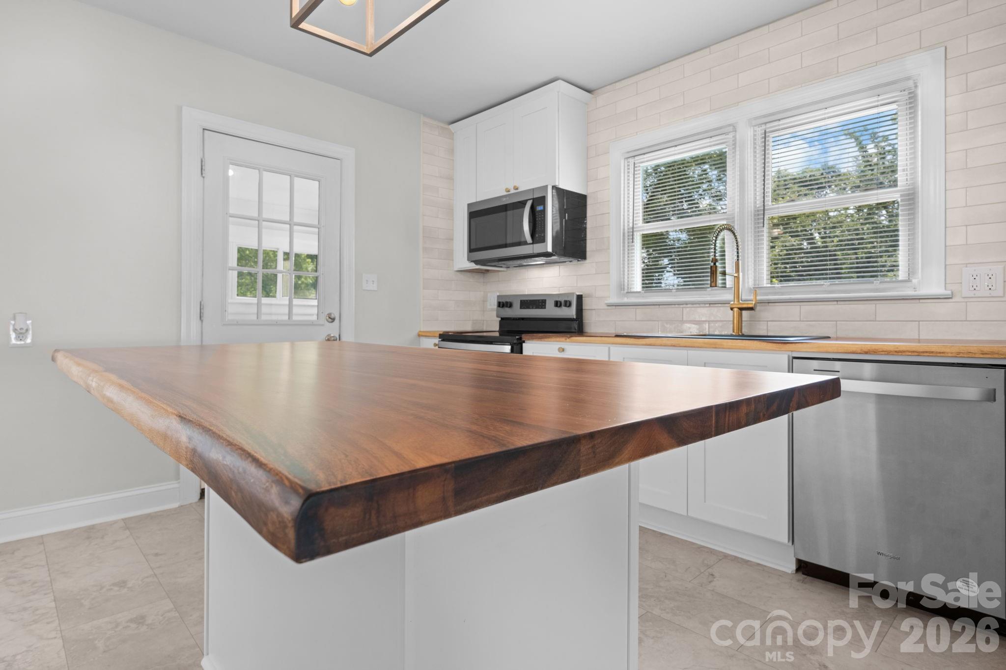 12 Ruth Avenue — Newton