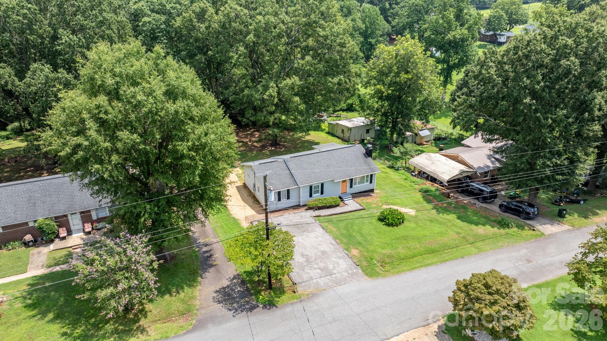 12 Ruth Avenue — Newton