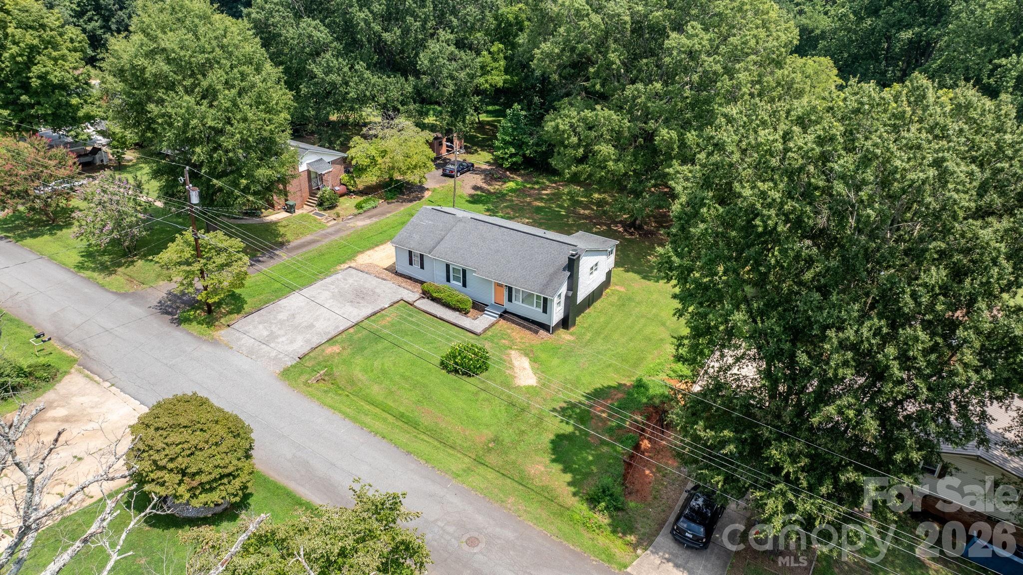 12 Ruth Avenue — Newton