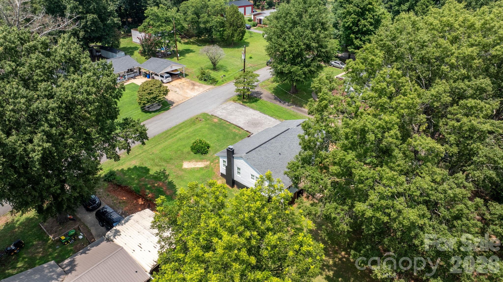 12 Ruth Avenue — Newton