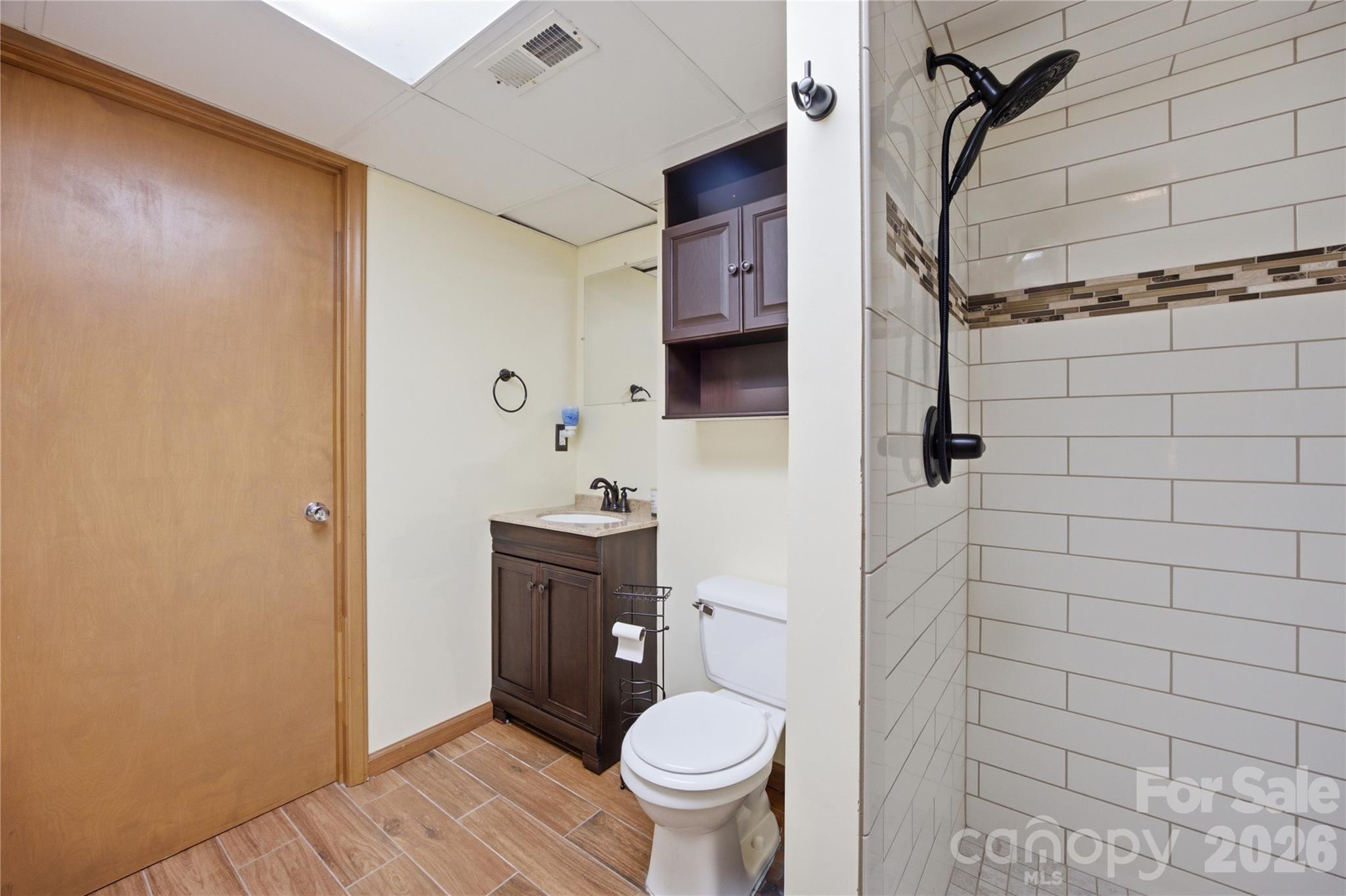 1002 Brookhaven Drive — Shelby