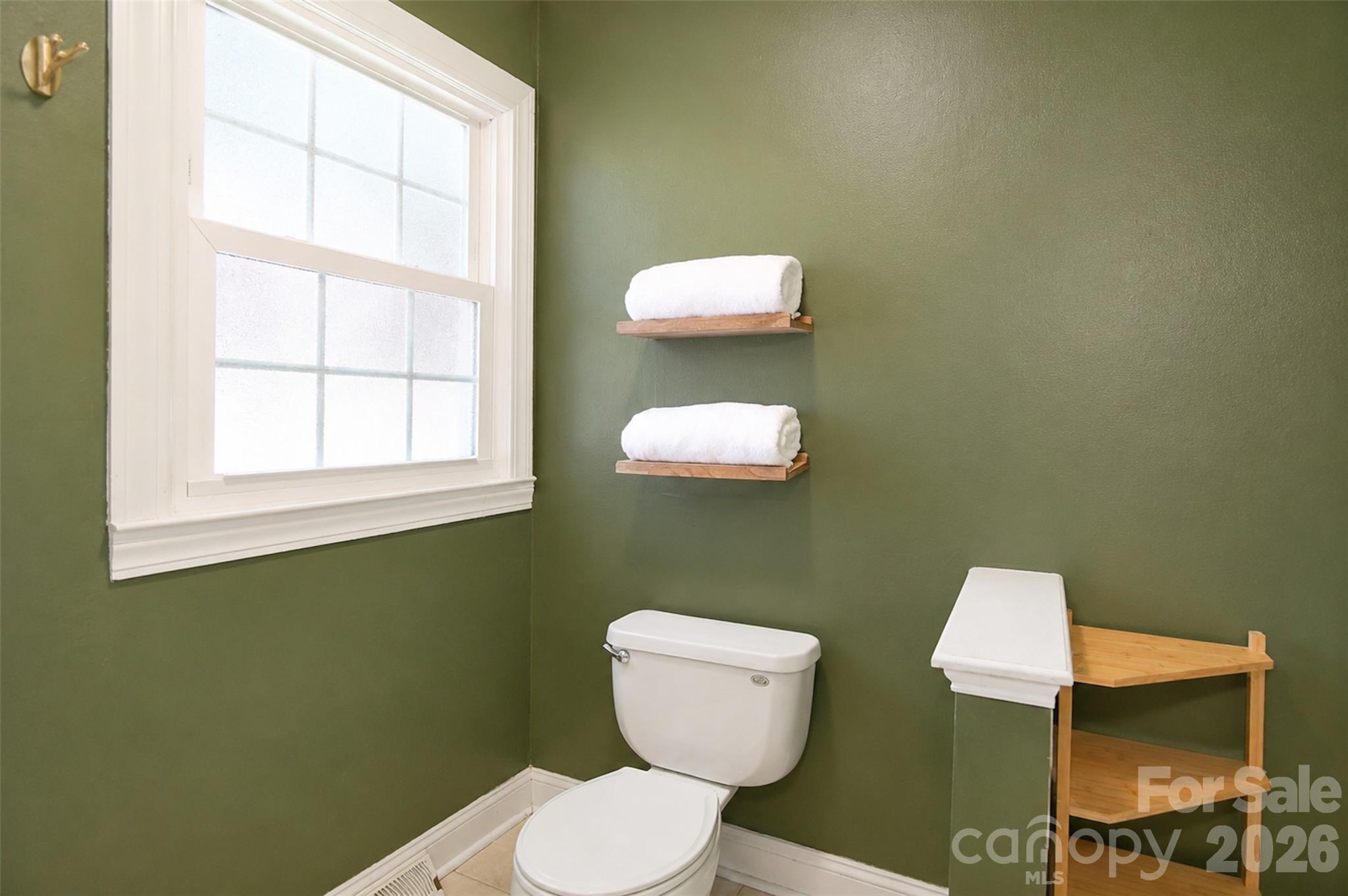 608 Pamela Street NE — Concord
