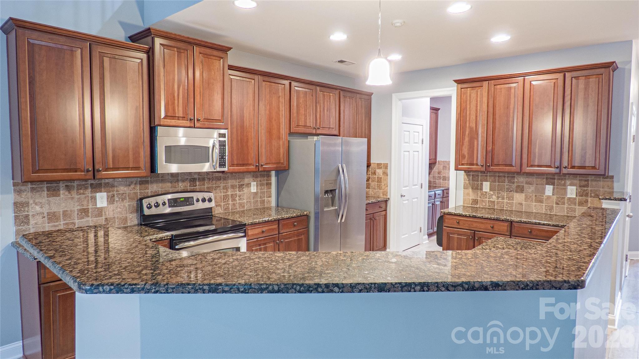 2262 NW Donnington Lane NW — Concord
