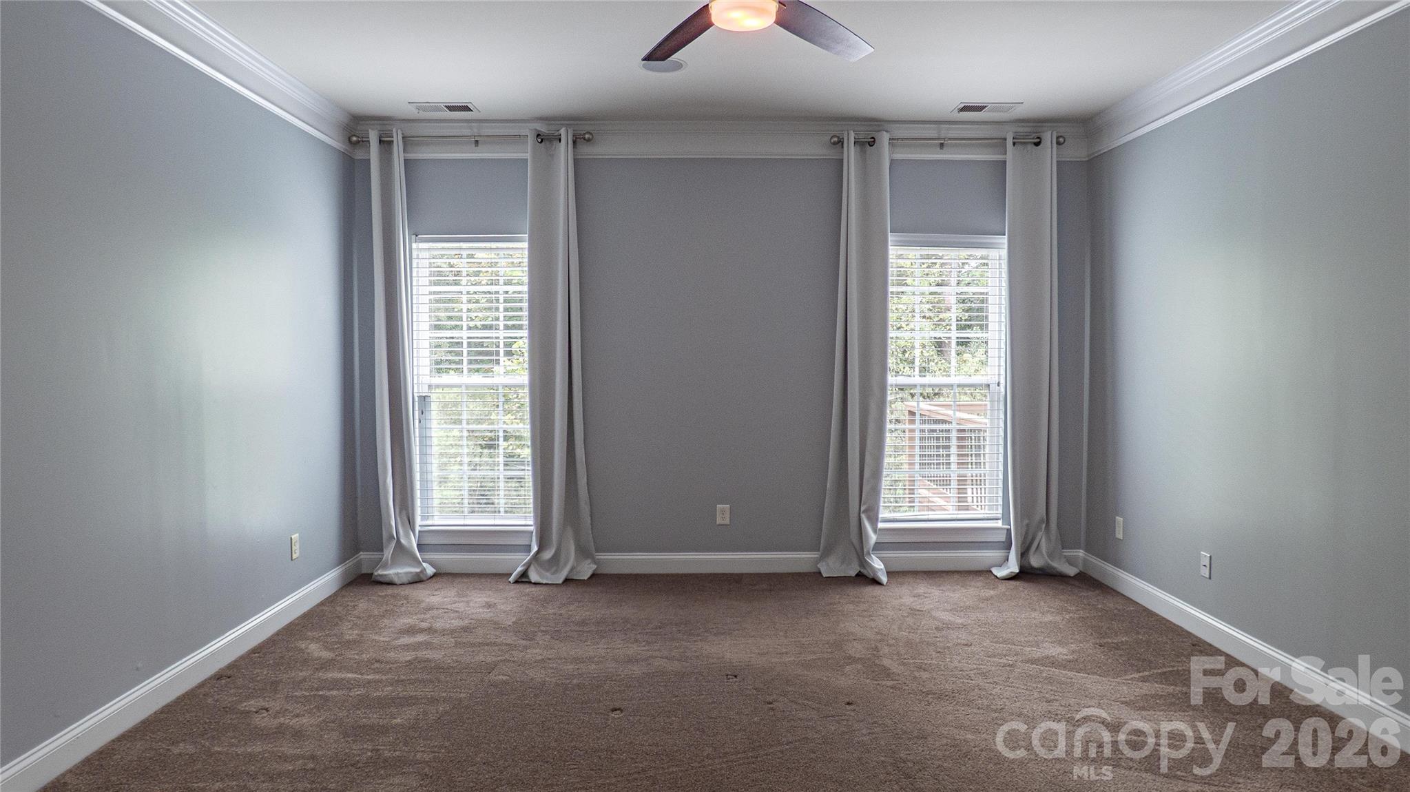 2262 NW Donnington Lane NW — Concord