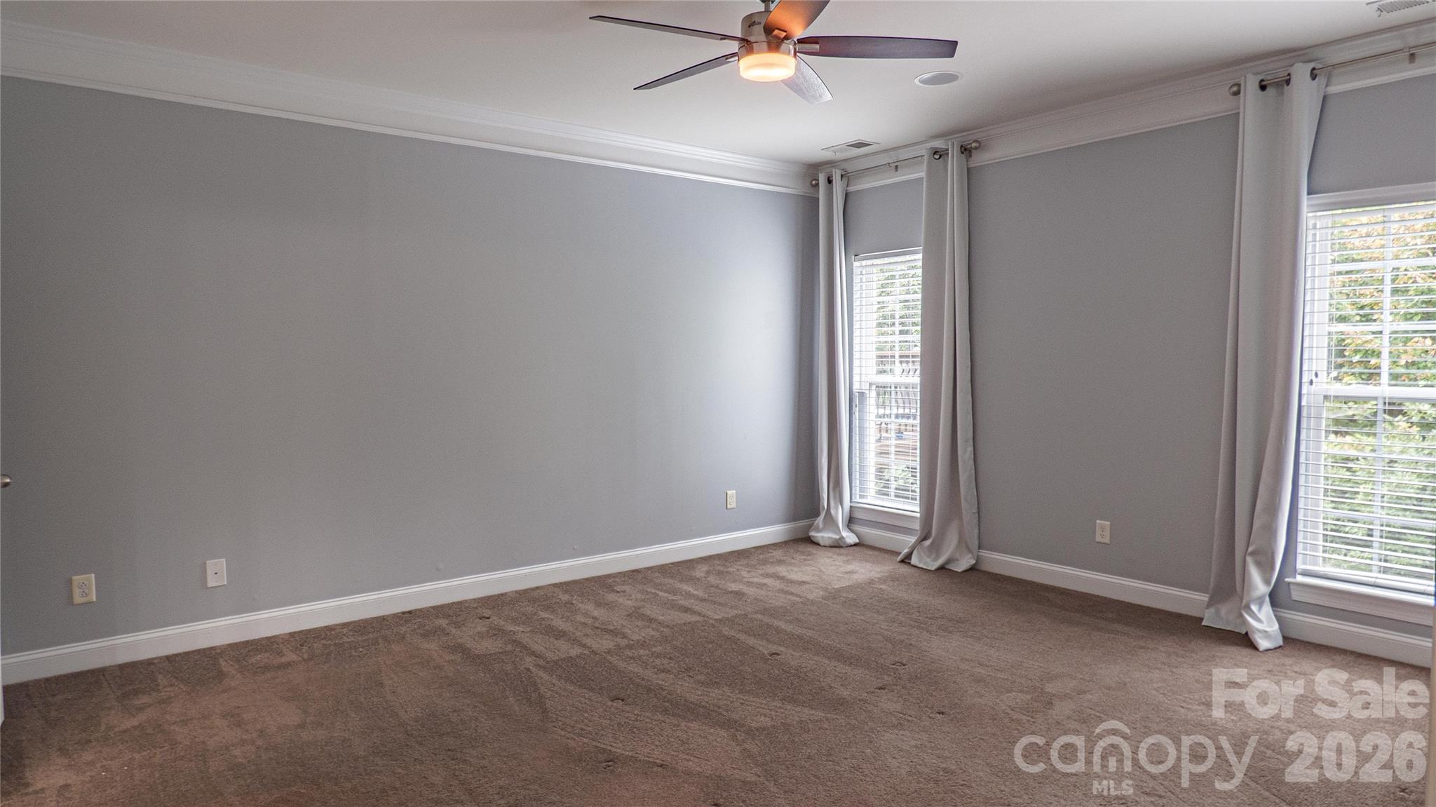 2262 NW Donnington Lane NW — Concord