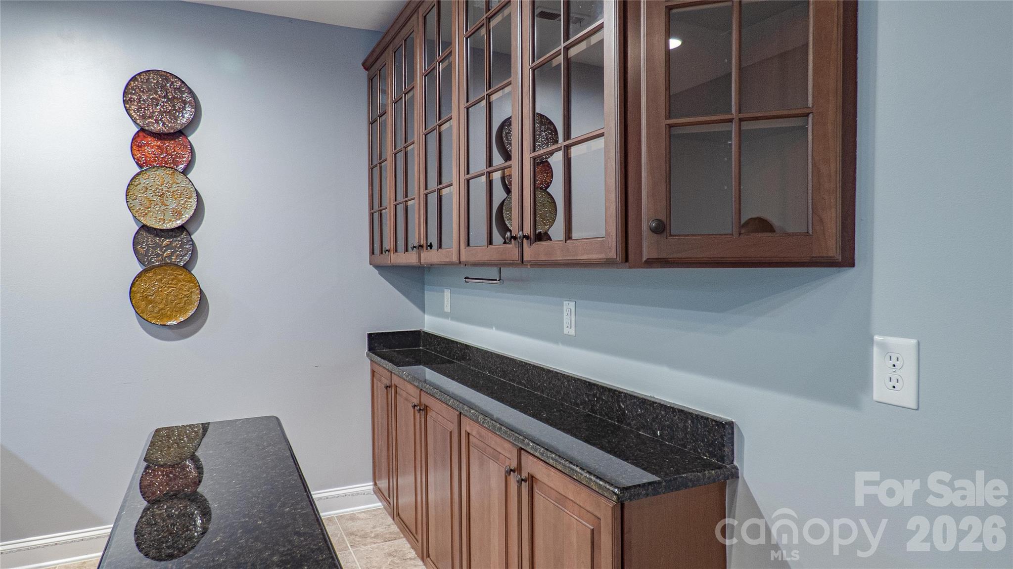2262 NW Donnington Lane NW — Concord