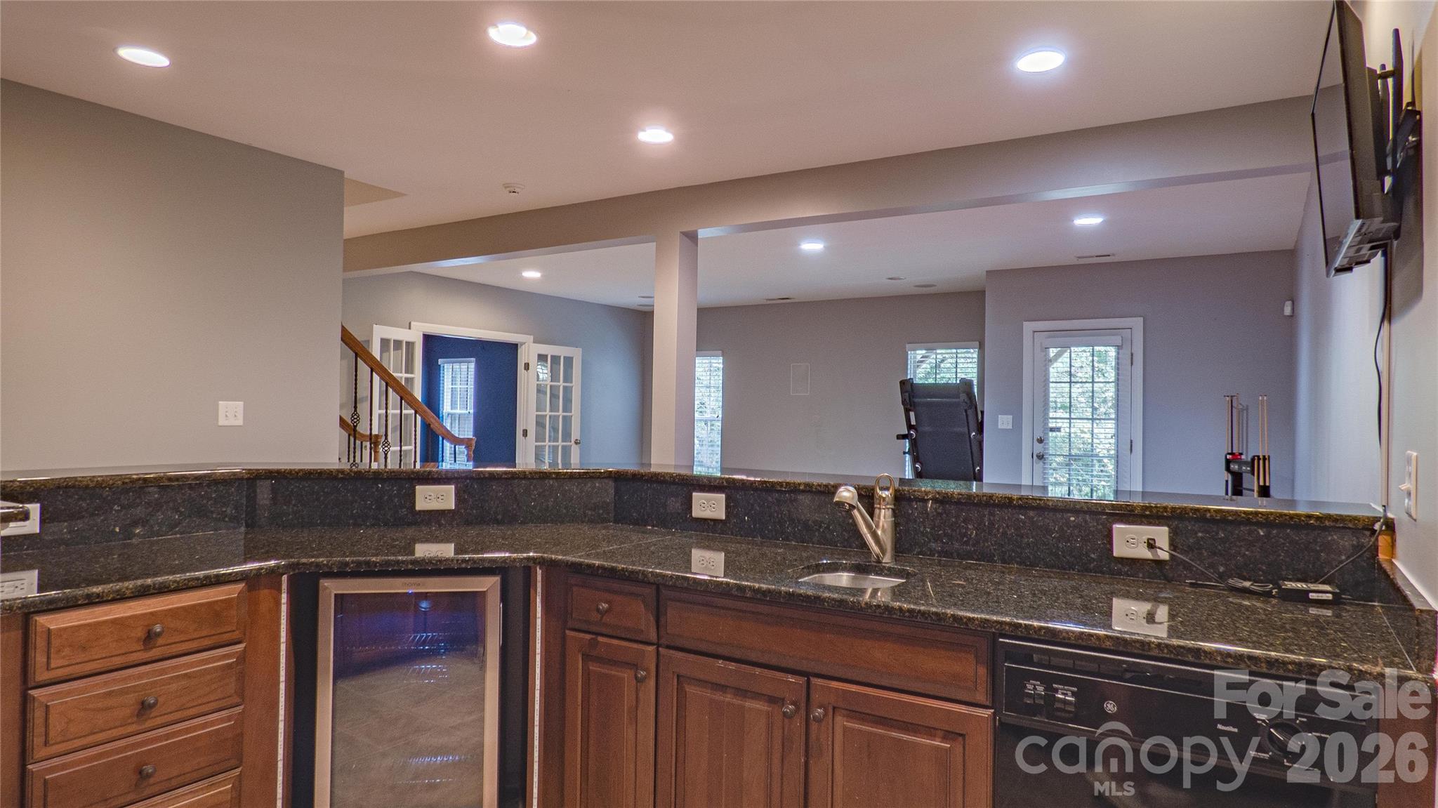 2262 NW Donnington Lane NW — Concord