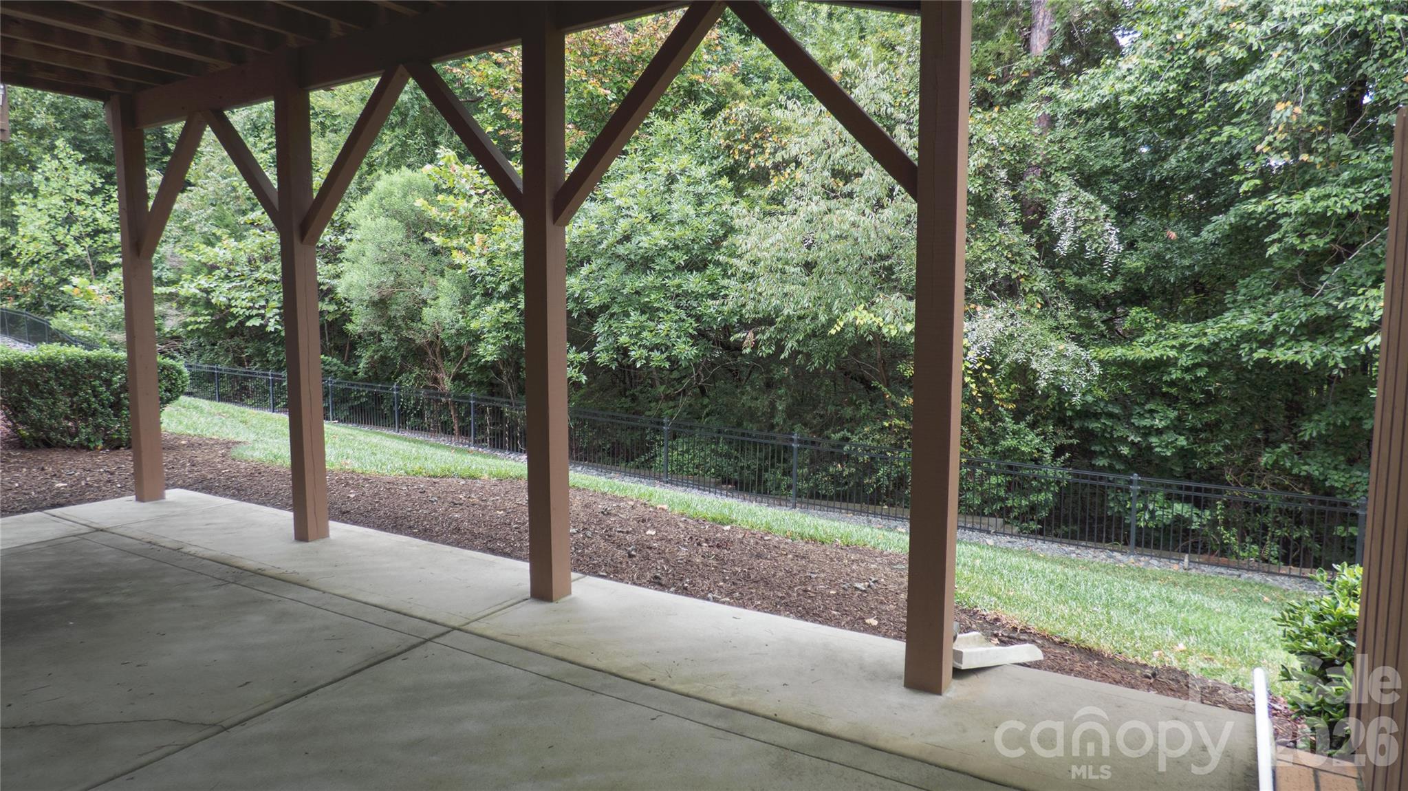 2262 NW Donnington Lane NW — Concord