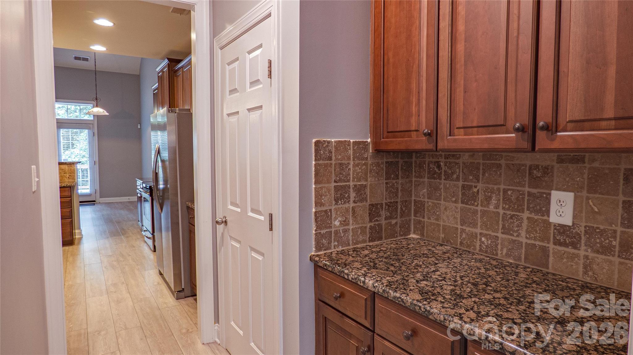 2262 NW Donnington Lane NW — Concord