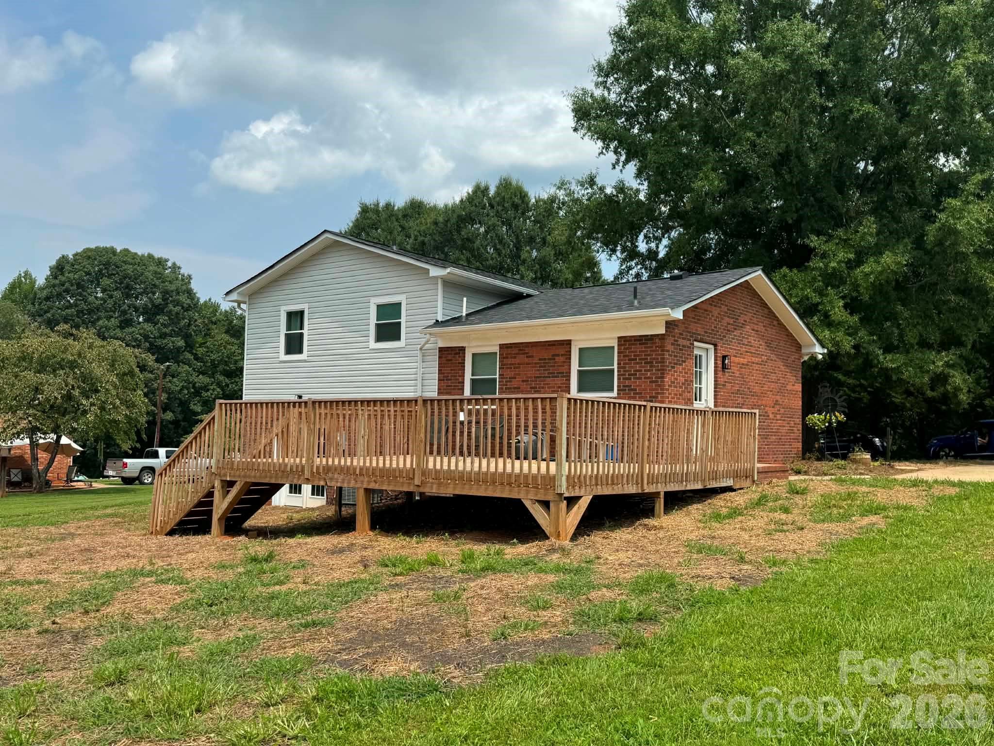 115 Robert Drive — State Road