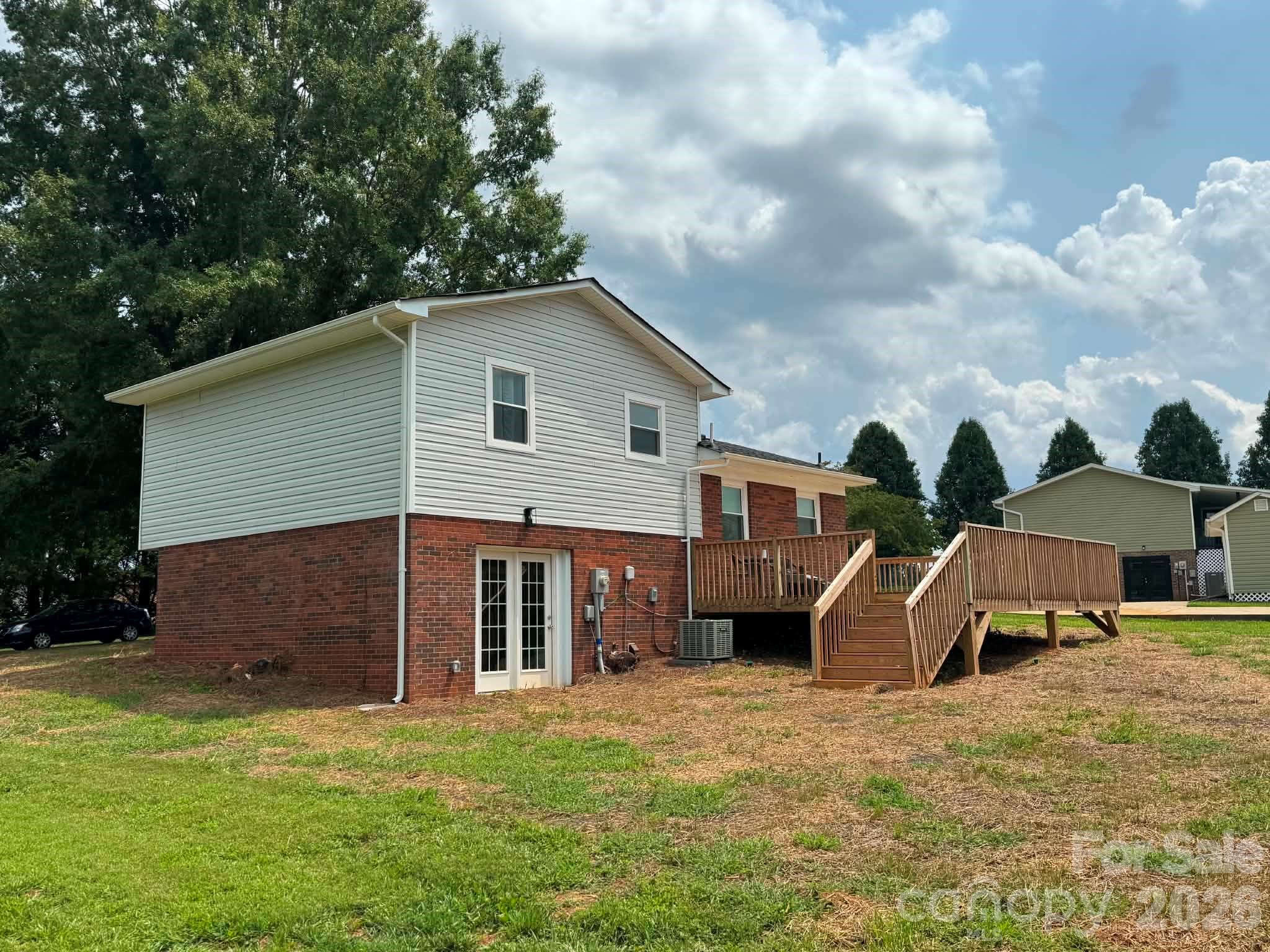 115 Robert Drive — State Road