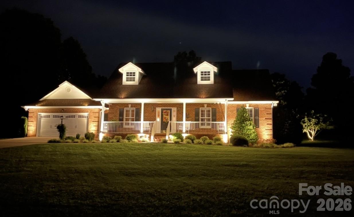 2928 Palmer Drive NE — Conover