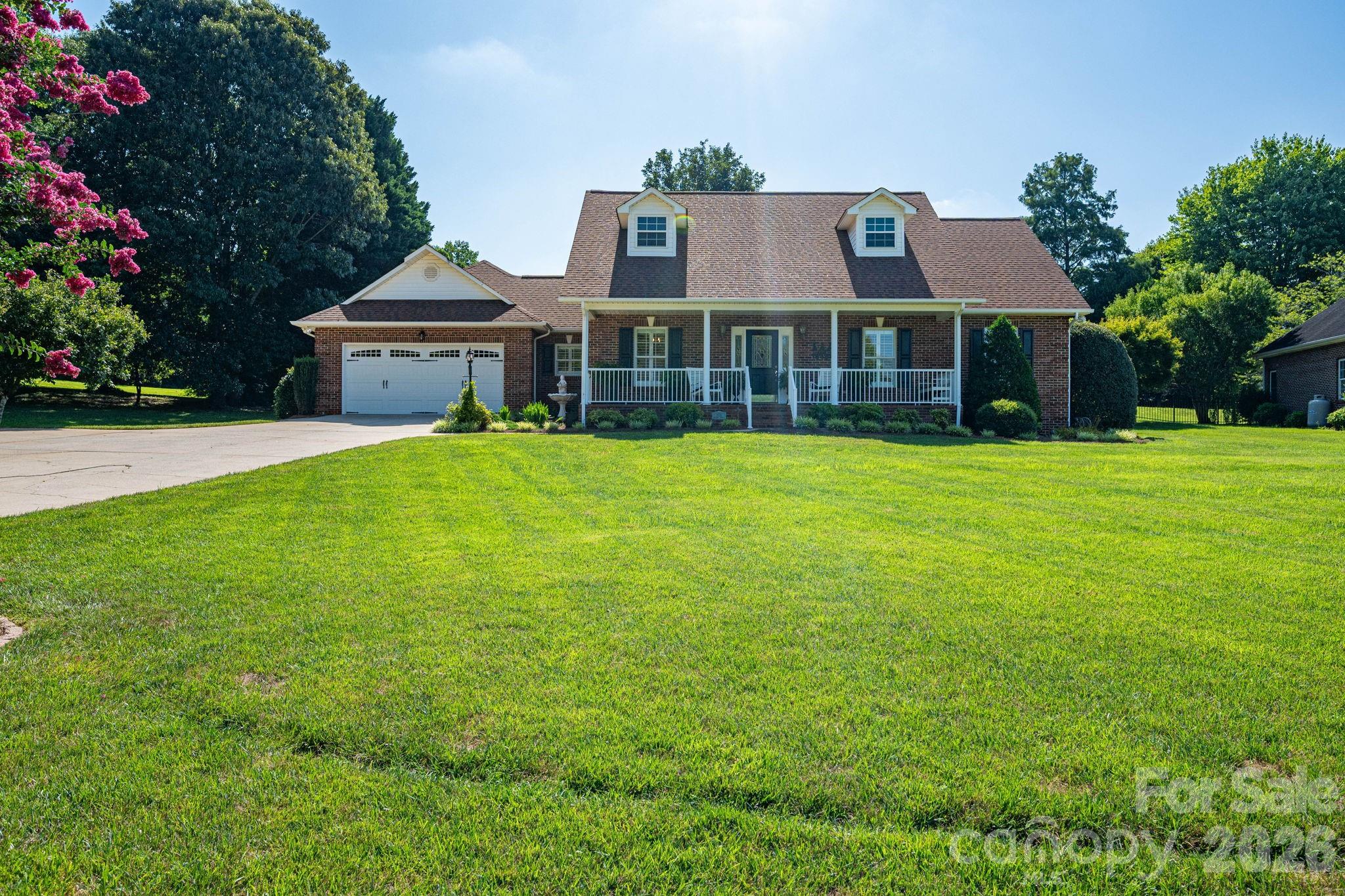 2928 Palmer Drive NE — Conover