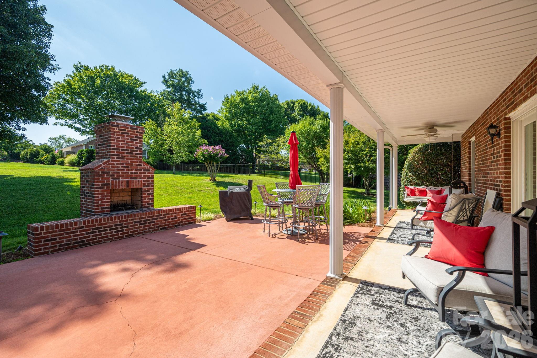 2928 Palmer Drive NE — Conover
