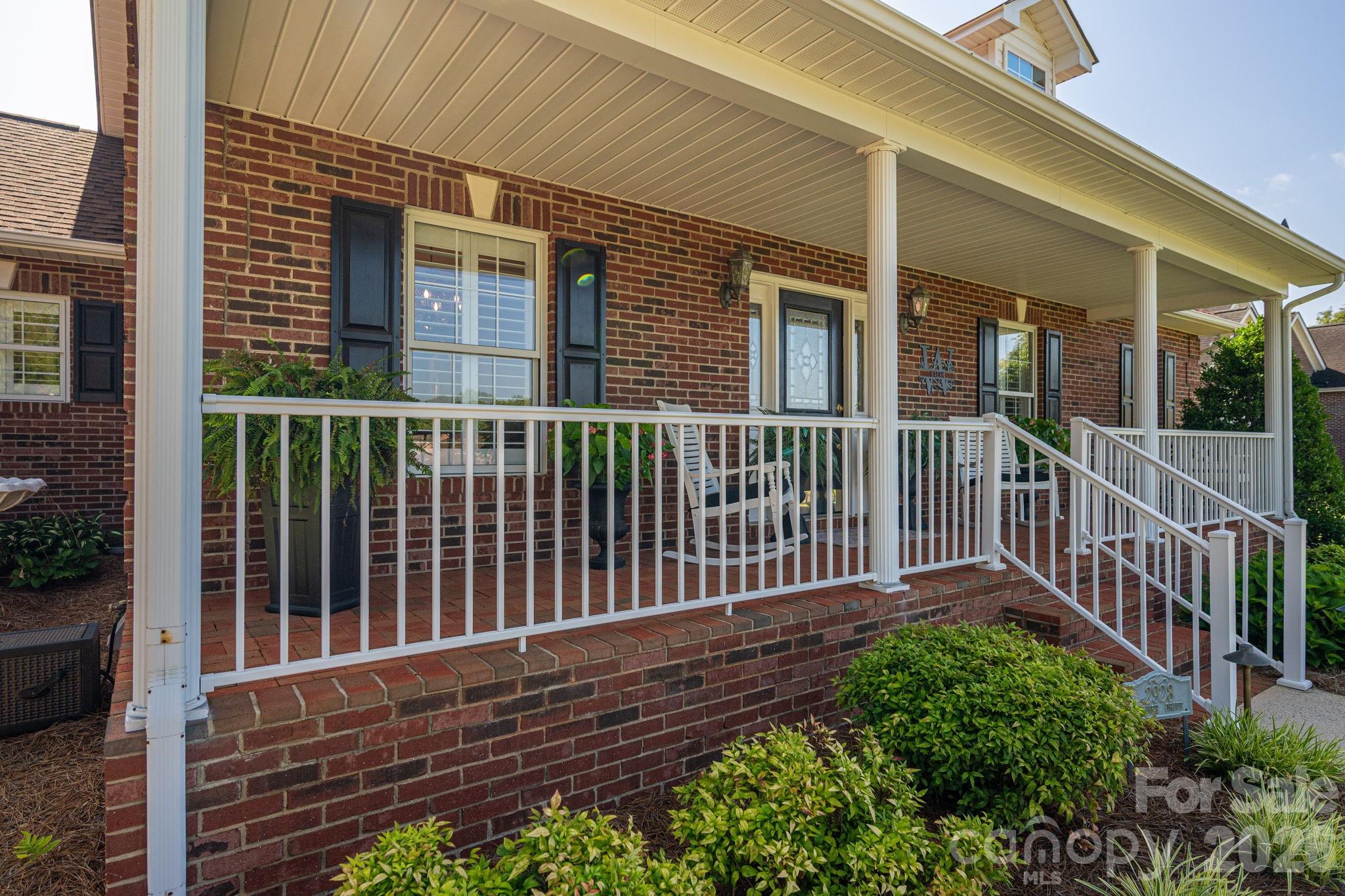 2928 Palmer Drive NE — Conover