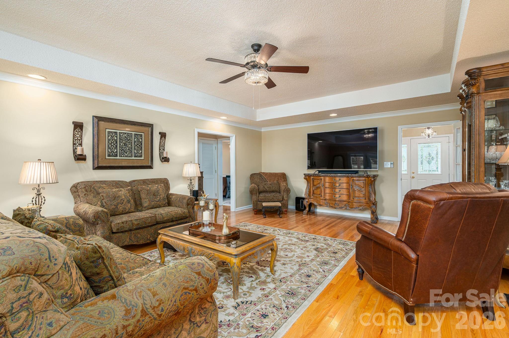 2928 Palmer Drive NE — Conover