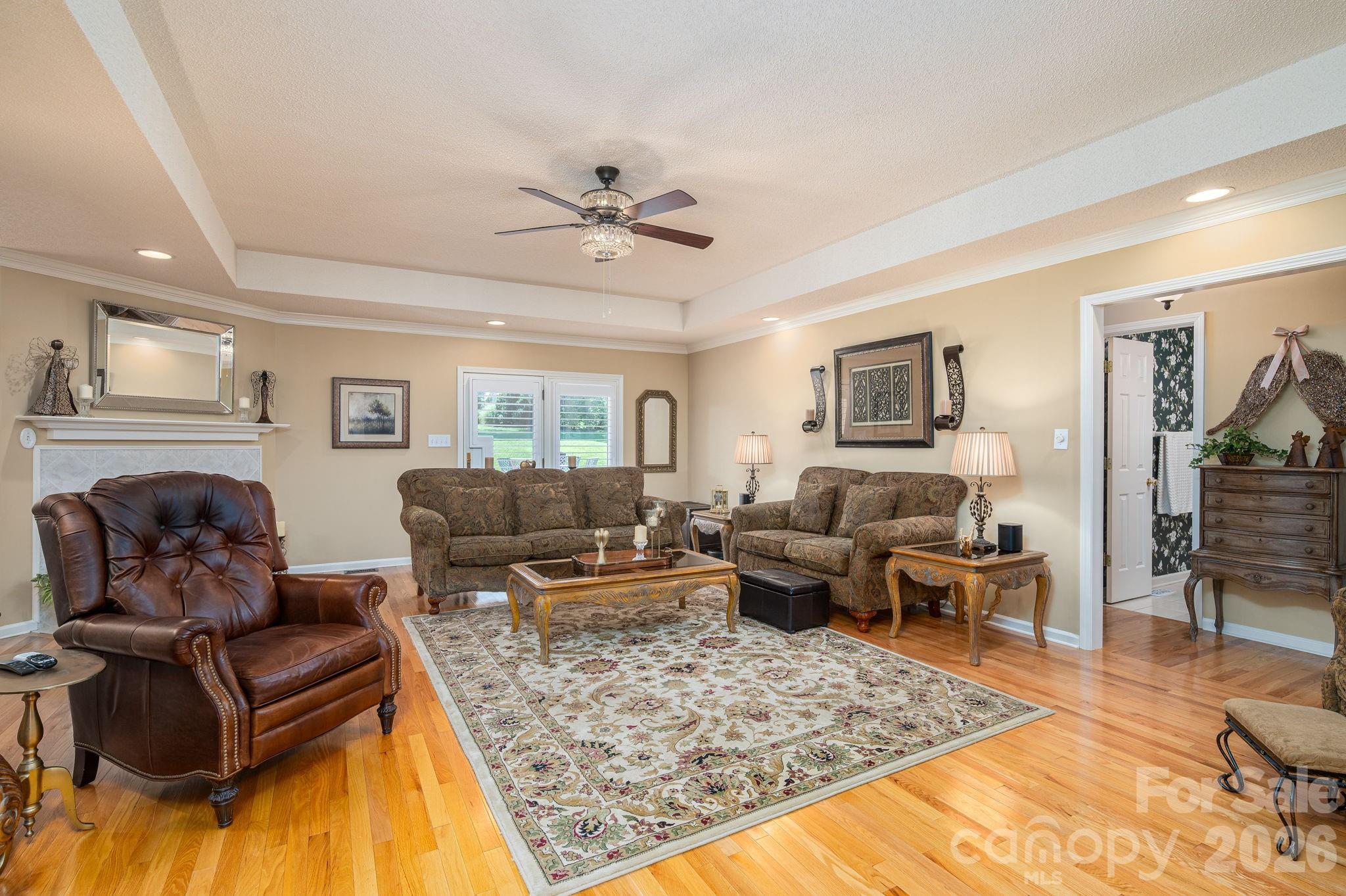 2928 Palmer Drive NE — Conover