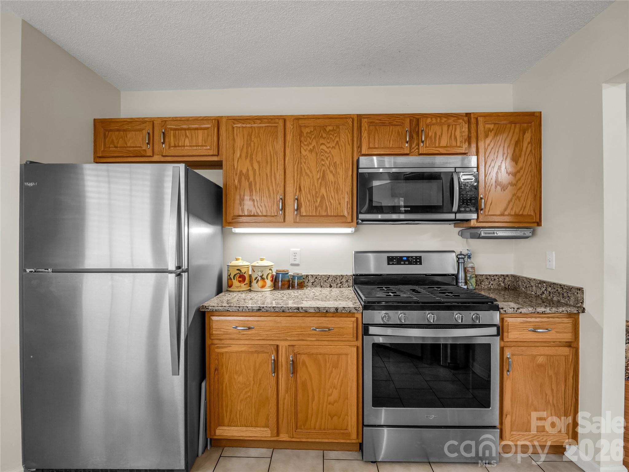 311 Ewarts Hill Road — Hendersonville