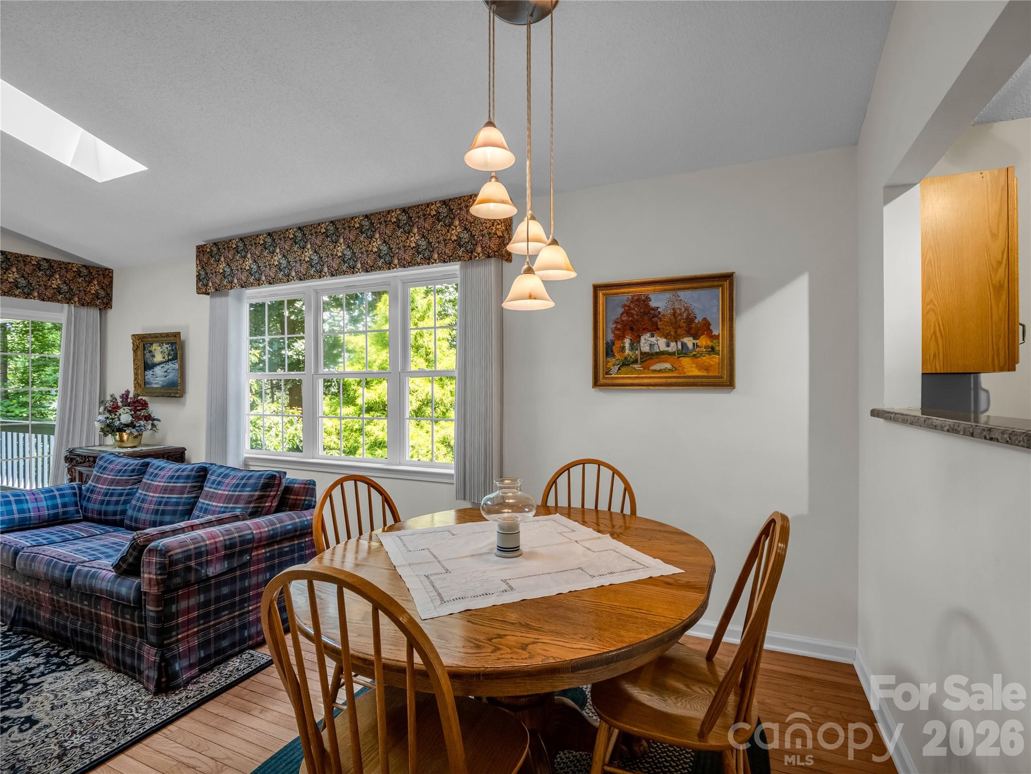 311 Ewarts Hill Road — Hendersonville