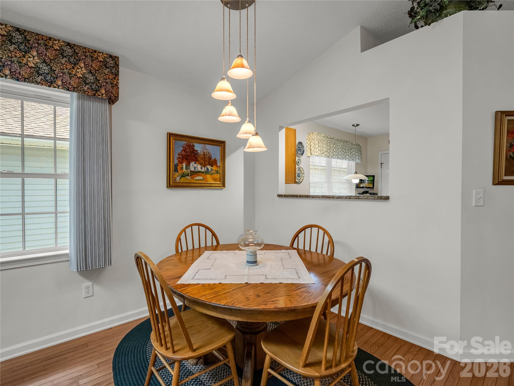 311 Ewarts Hill Road — Hendersonville