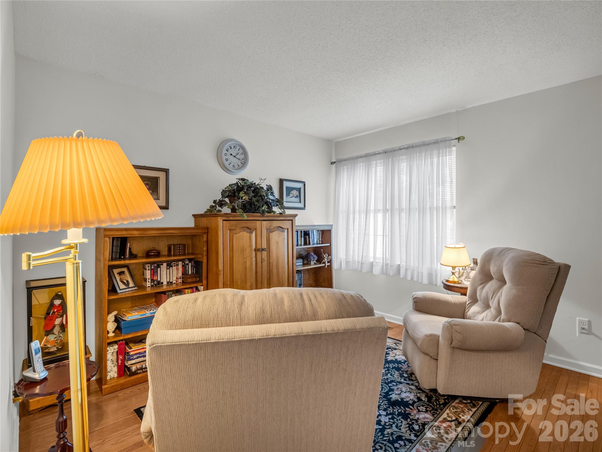 311 Ewarts Hill Road — Hendersonville