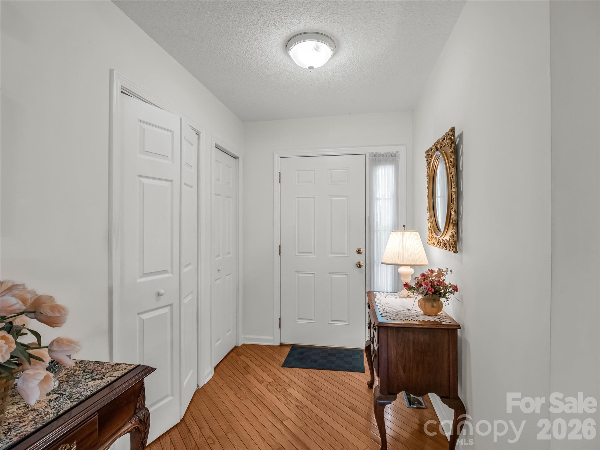 311 Ewarts Hill Road — Hendersonville