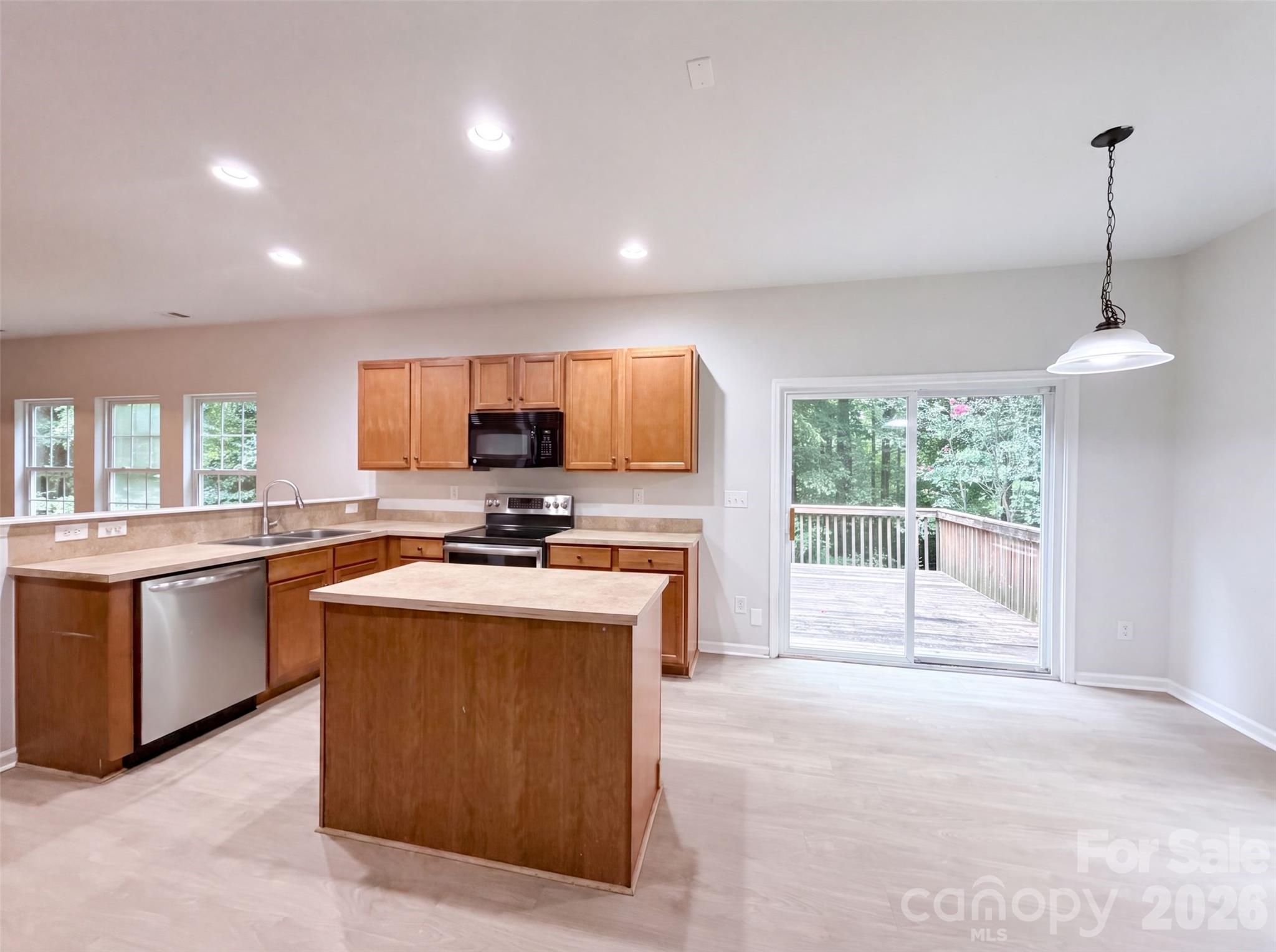 127 Edgington Street — Mooresville