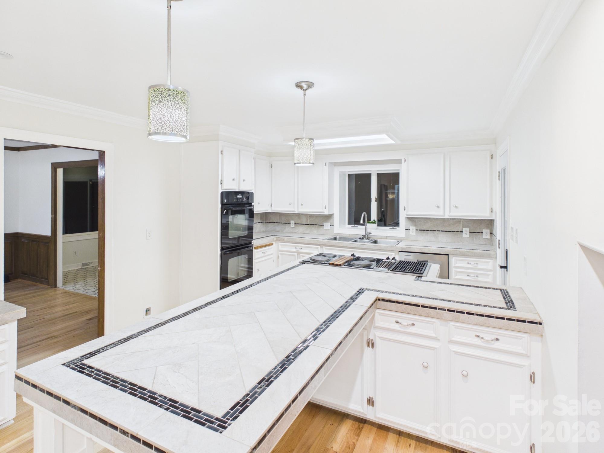 3750 11th Street NE — Hickory