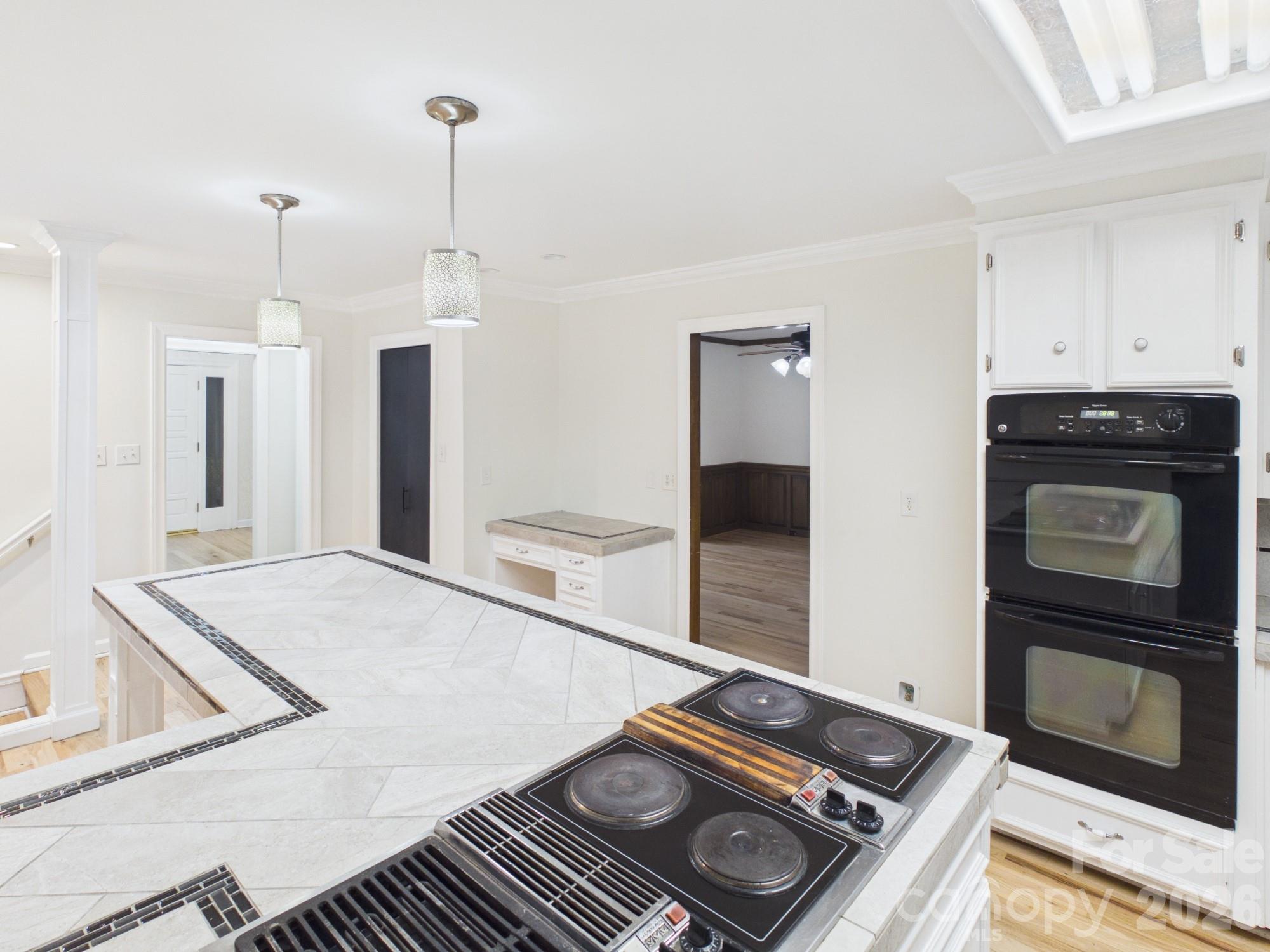 3750 11th Street NE — Hickory