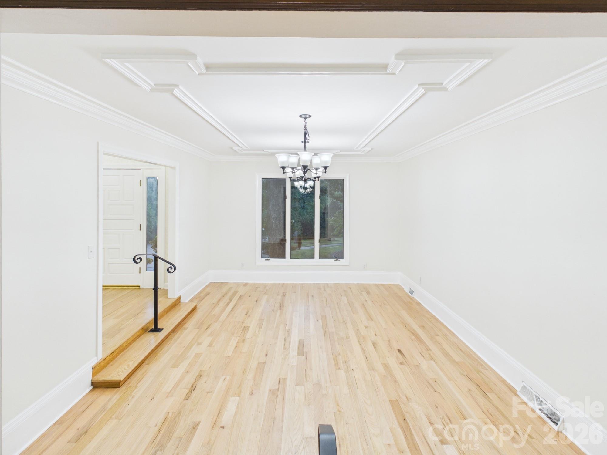 3750 11th Street NE — Hickory