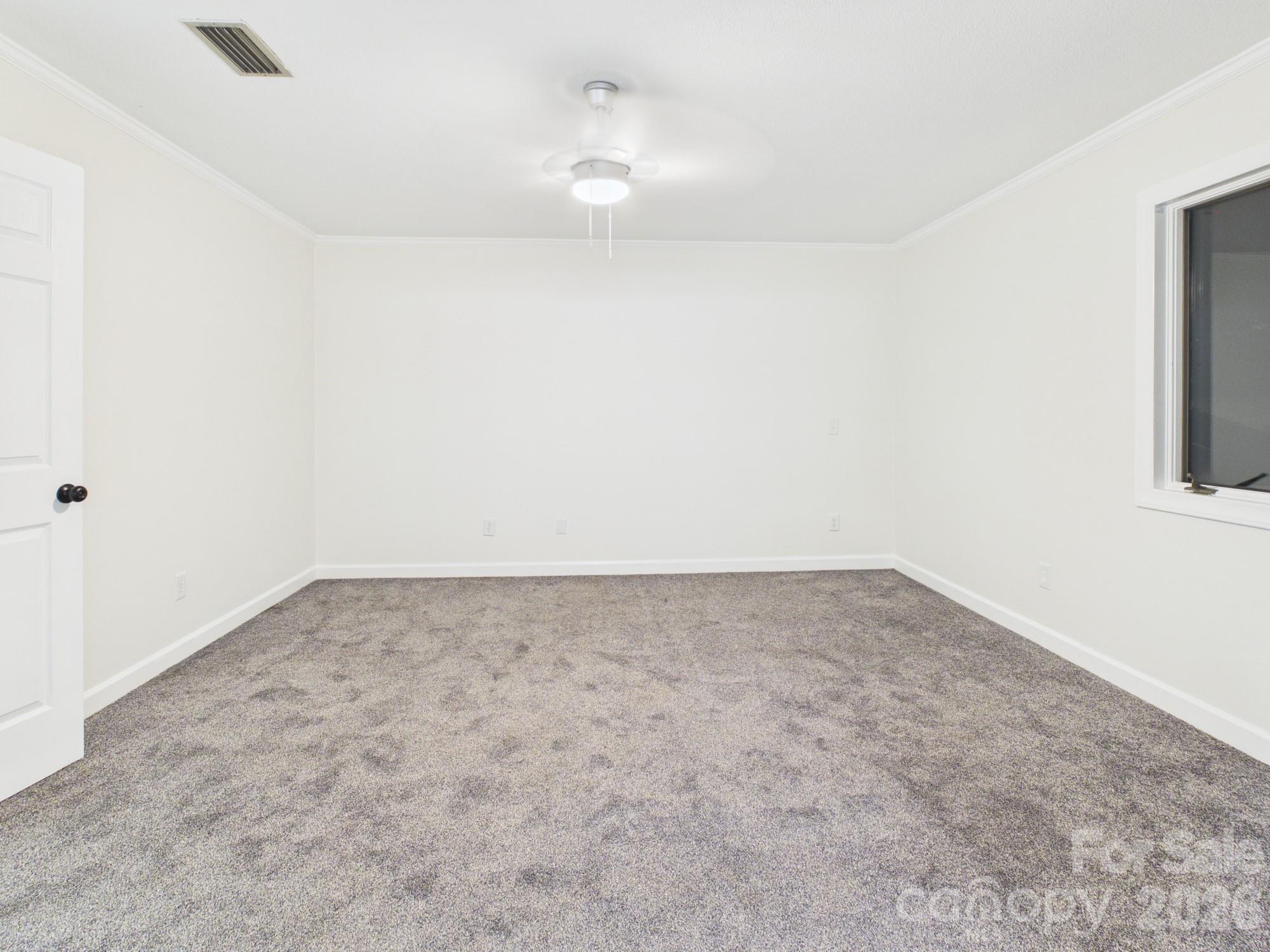 3750 11th Street NE — Hickory
