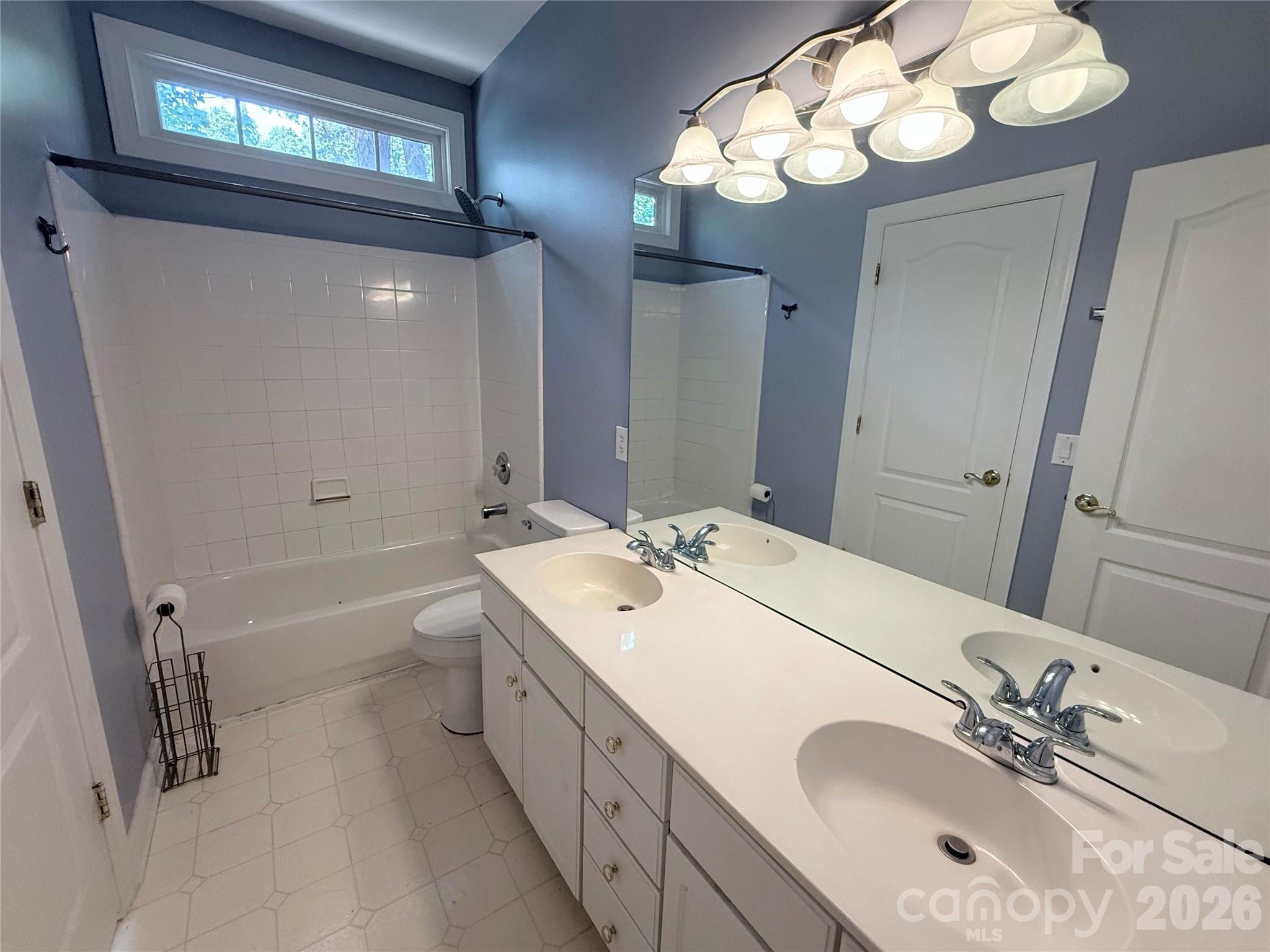 5508 Tullamore Lane — Charlotte
