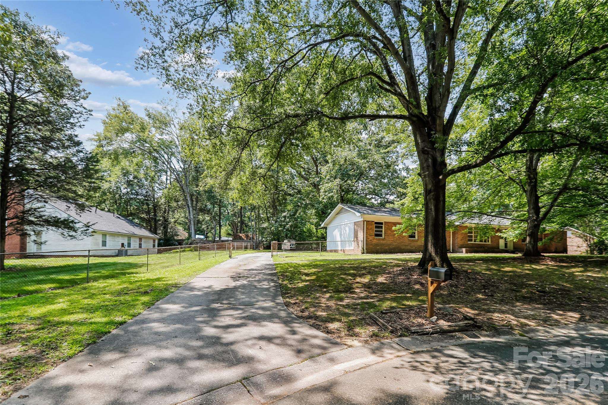 7816 Elwood Drive — Charlotte