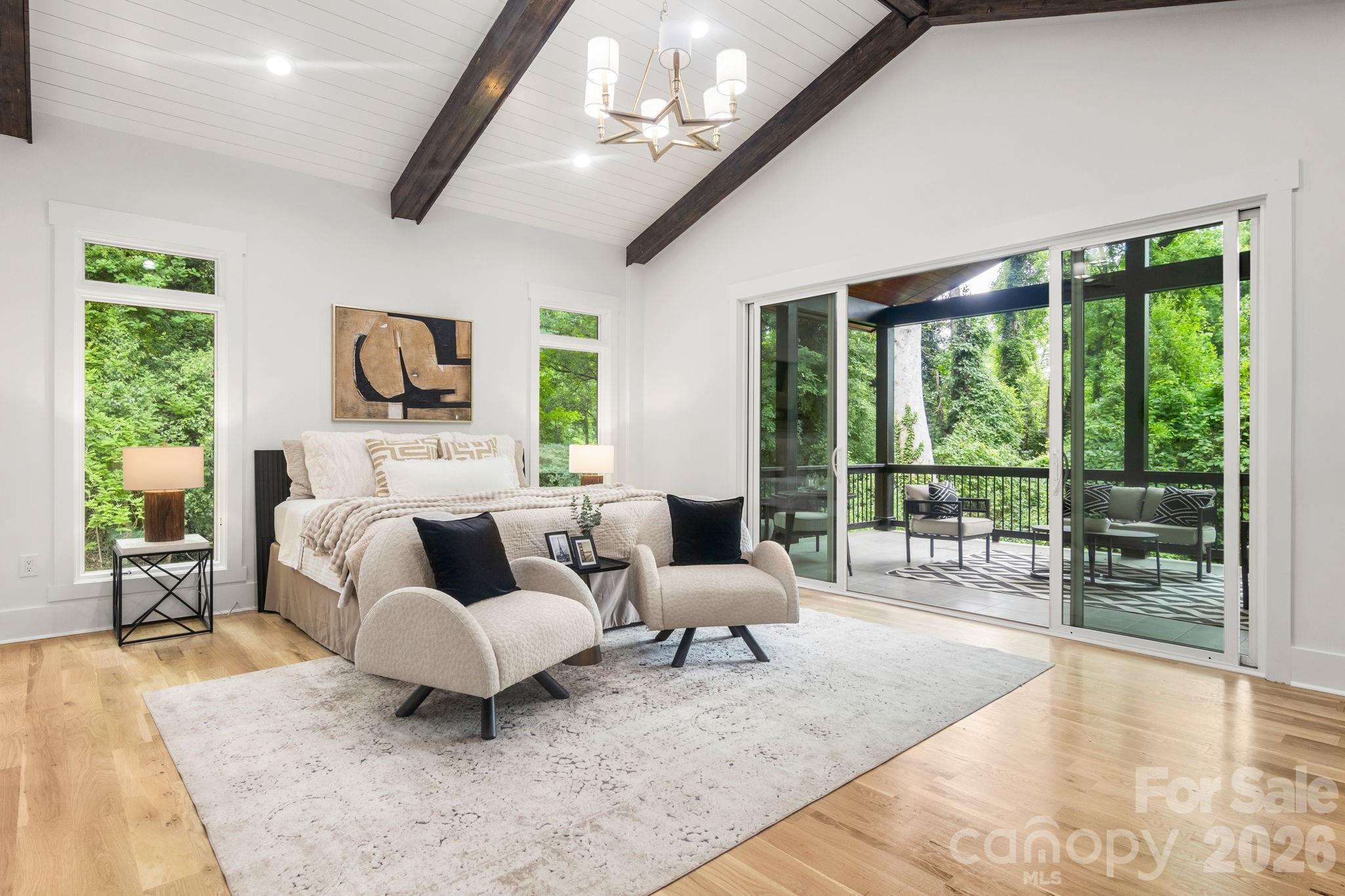 809 Crater Street — Charlotte
