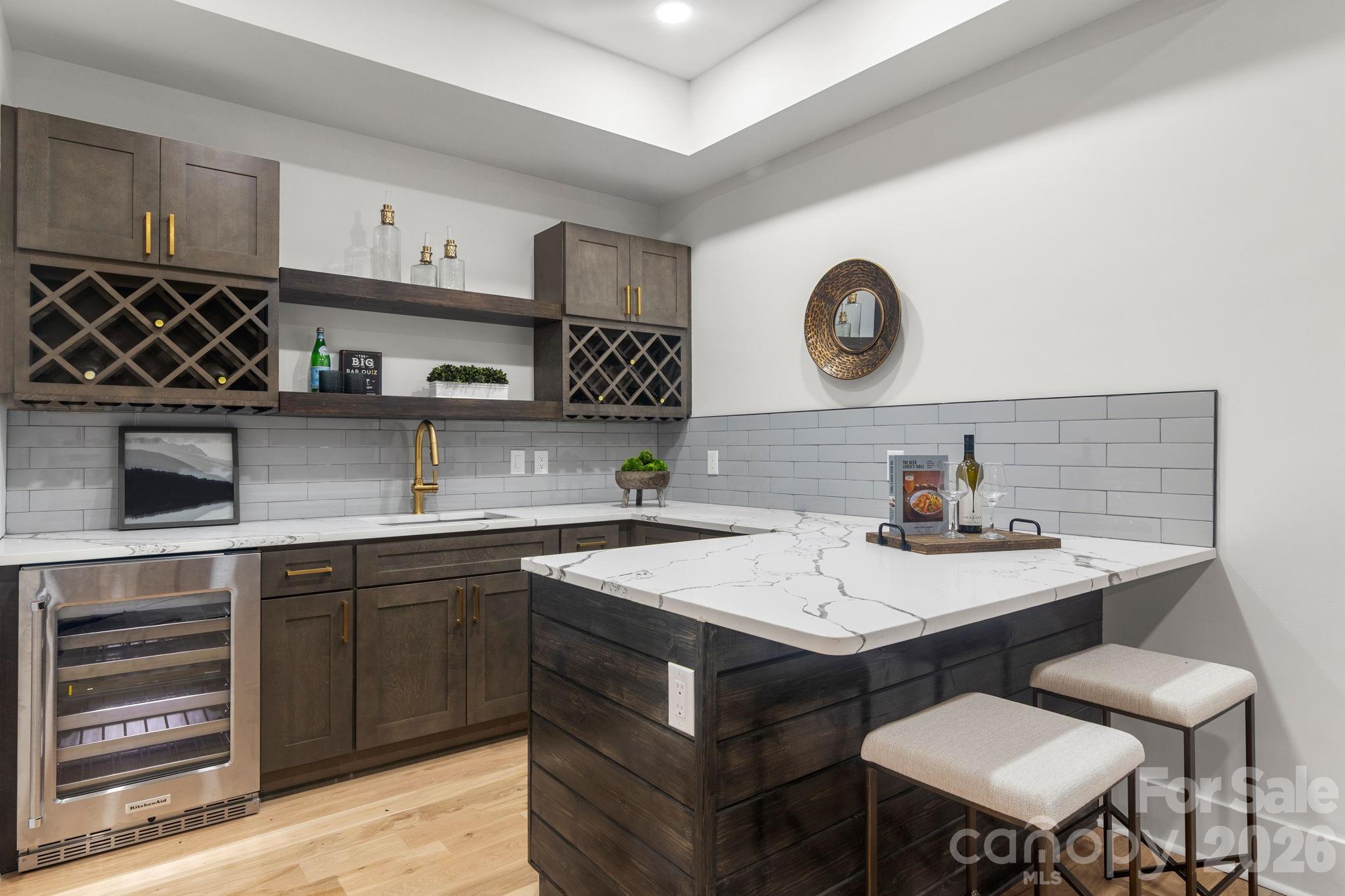 809 Crater Street — Charlotte