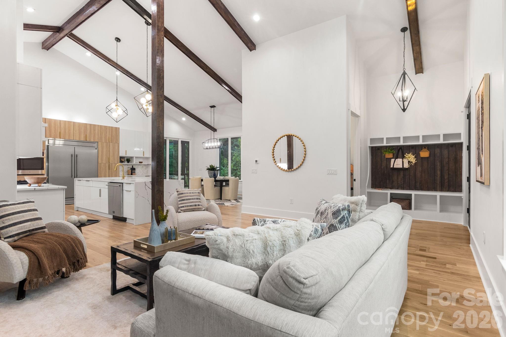 809 Crater Street — Charlotte