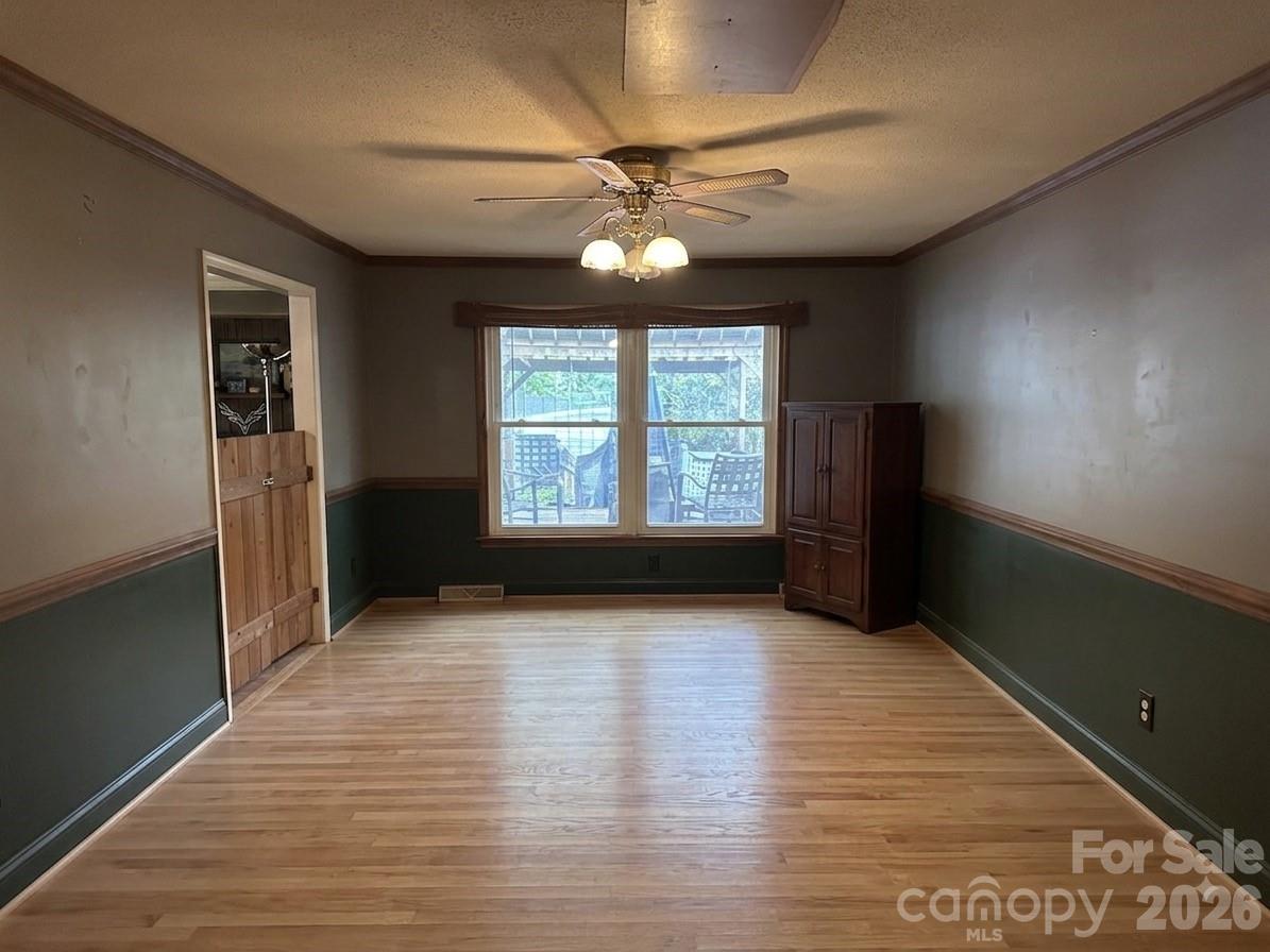 7216 Lockmont Drive — Charlotte